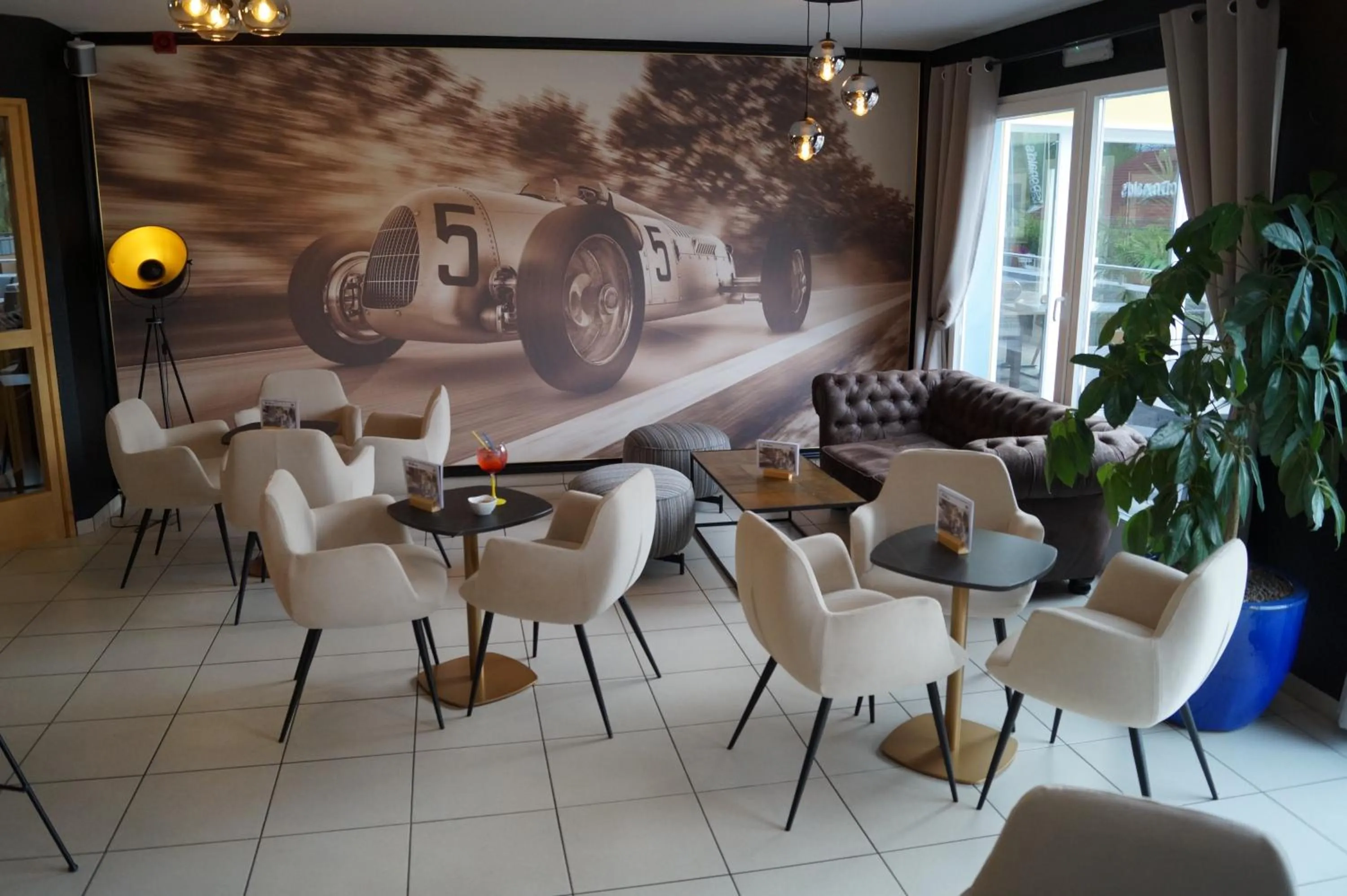 Lounge or bar in Hotel-Restaurant Stand'Inn