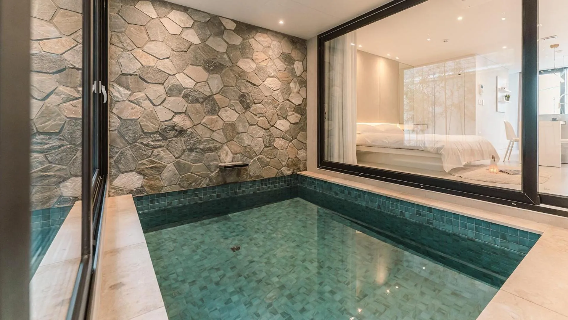 Swimming pool in Bomun World Pension