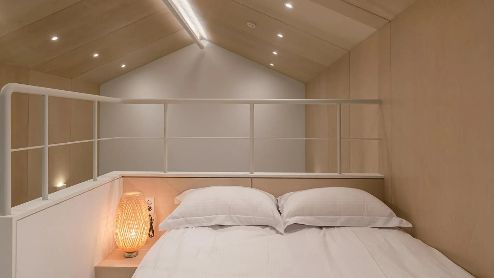 Bed in Bomun World Pension