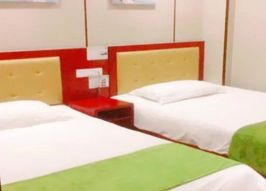 Bed in GreenTree Inn Shanghai Outlets National Convention Centre XuLe Road Shell Hotel