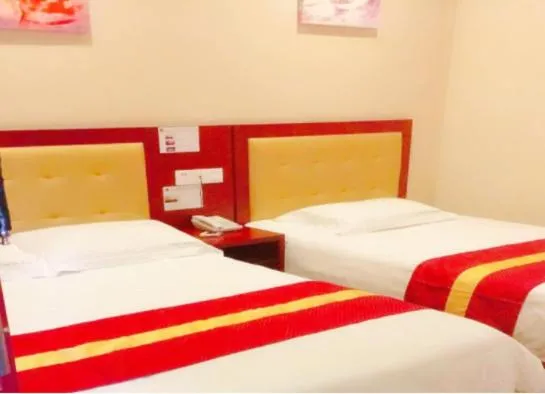 Bed in GreenTree Inn Shanghai Outlets National Convention Centre XuLe Road Shell Hotel