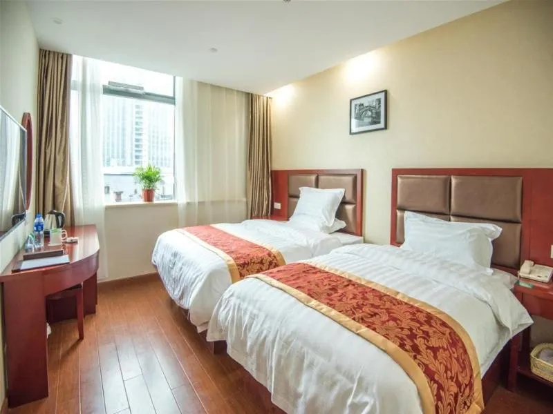 Bed in GreenTree Inn JiangSu Suzhou Wuzhong District Dongwu North Road Business Hotel