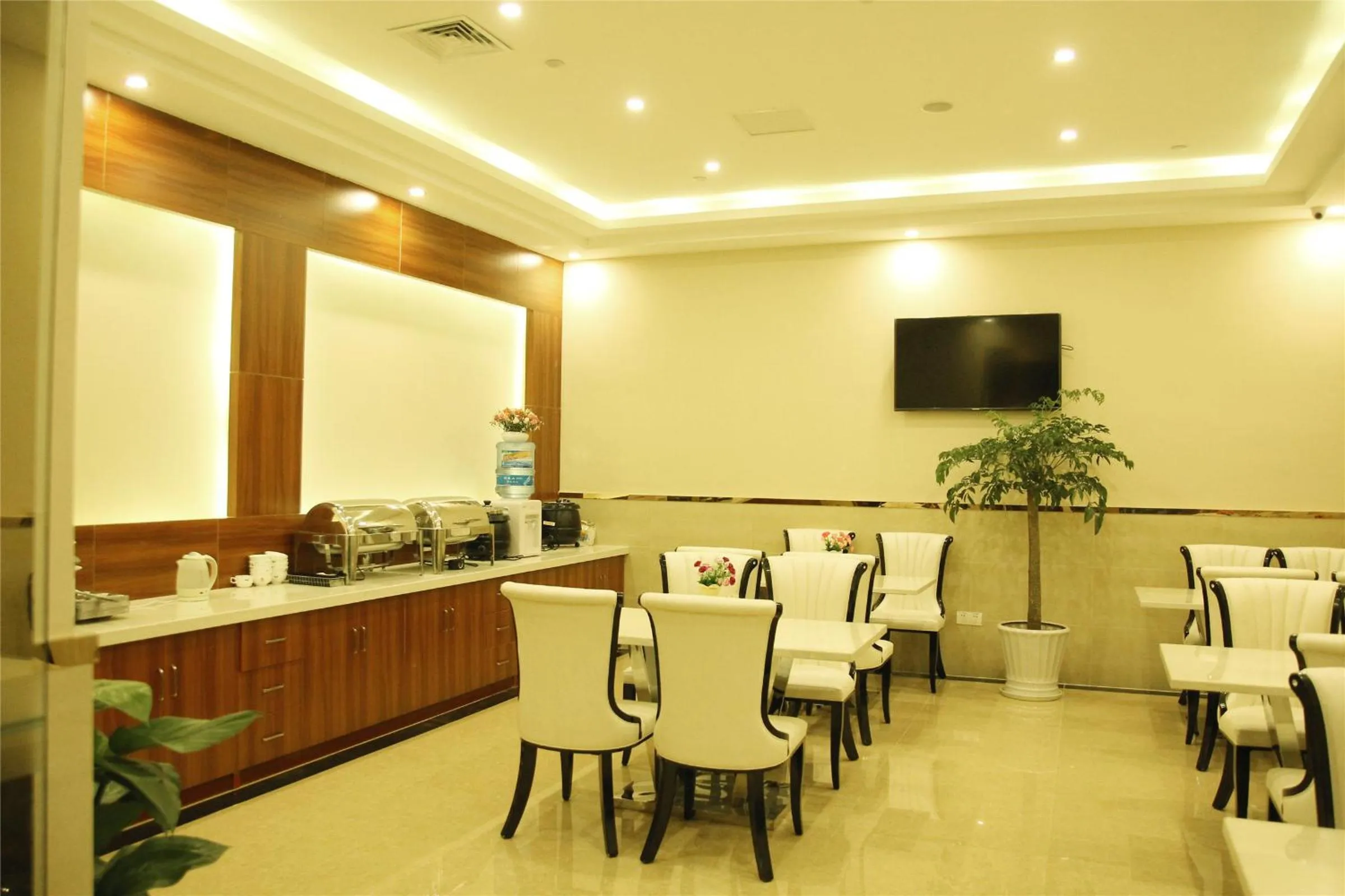 Restaurant/places to eat in GreenTree Inn Gansu Wuwei Dongguan Fumin Road Express Hotel