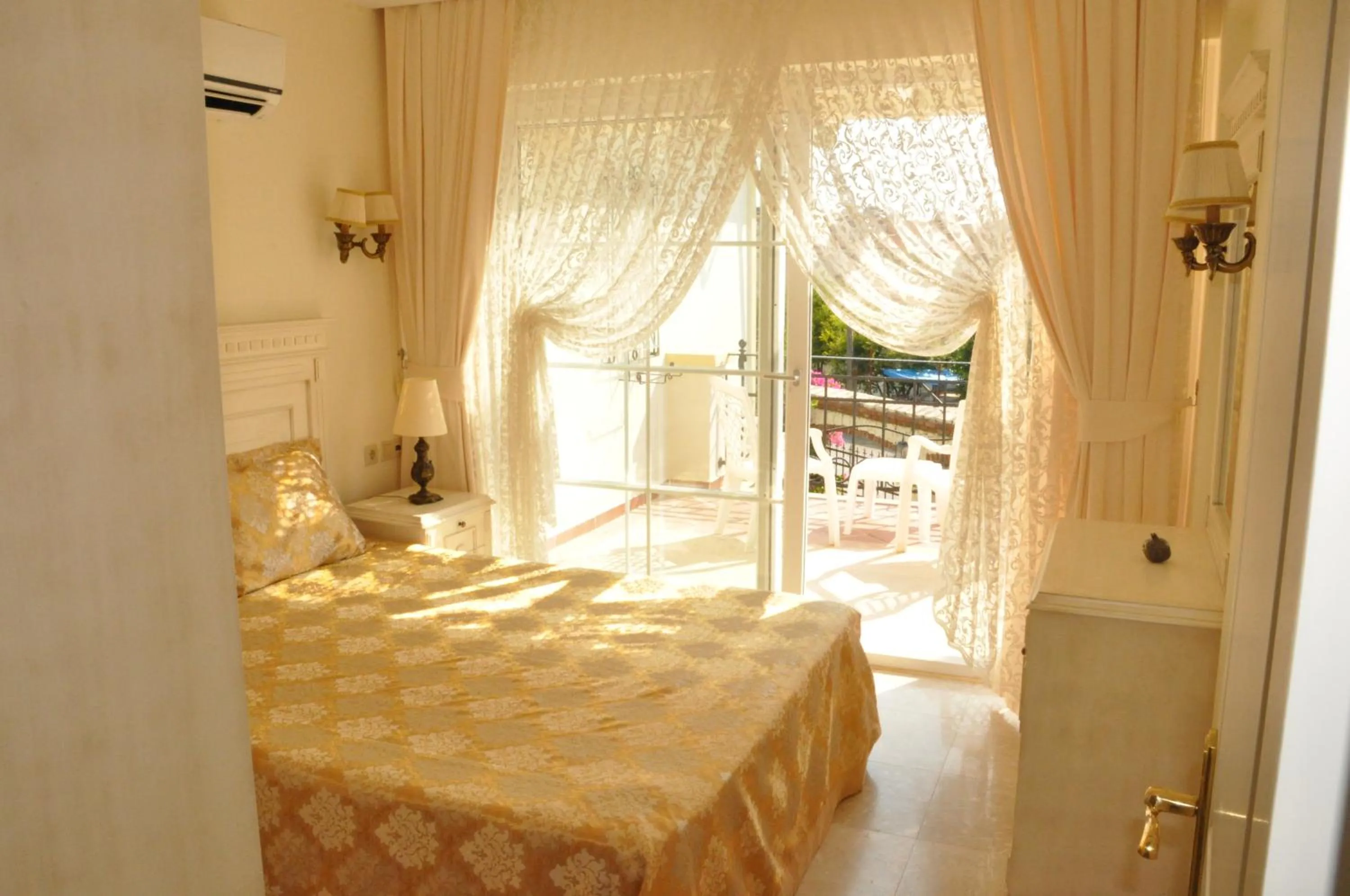 Bedroom, Bed in VillaMel