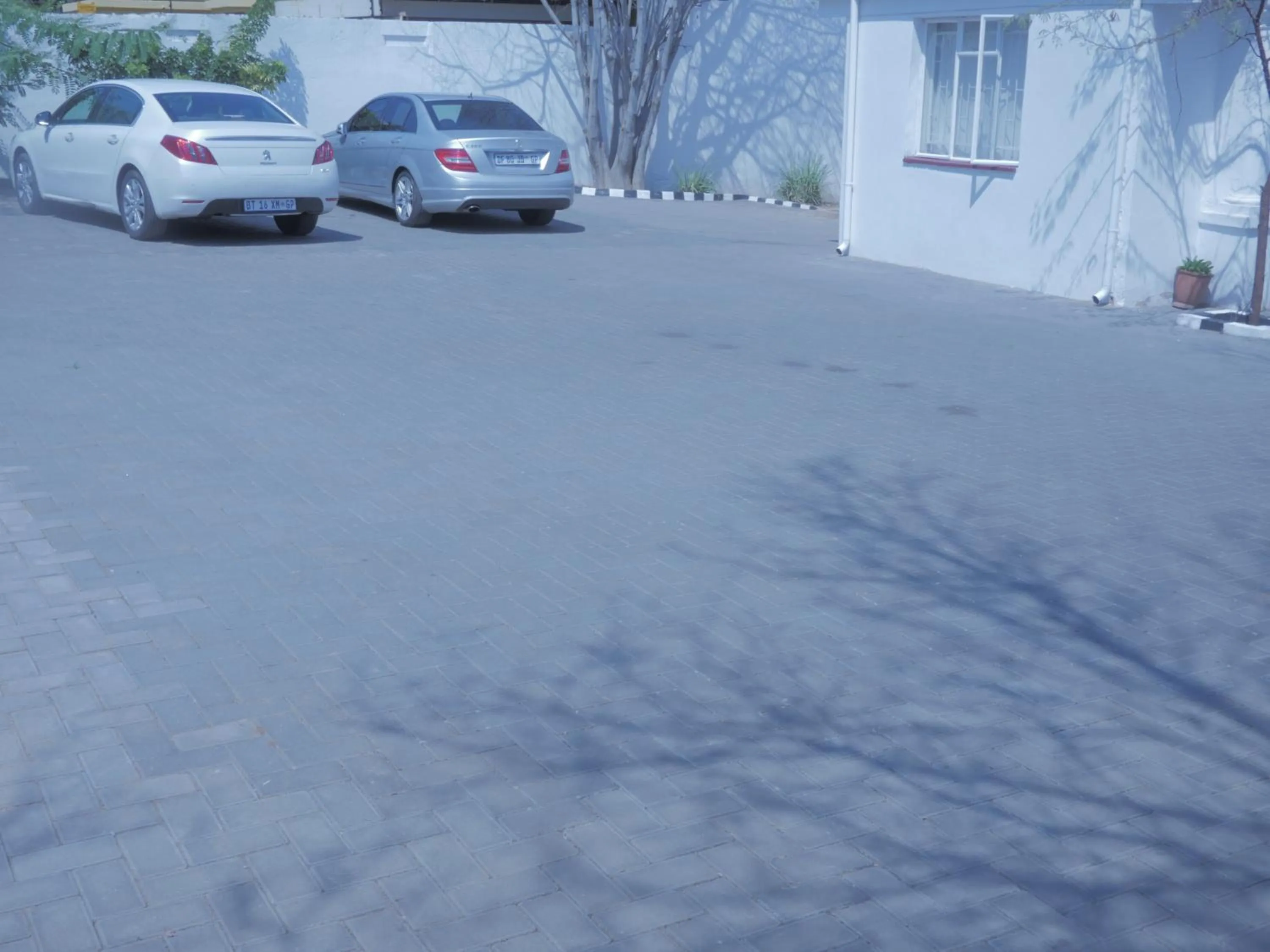 Facade/entrance in Valley Guest House