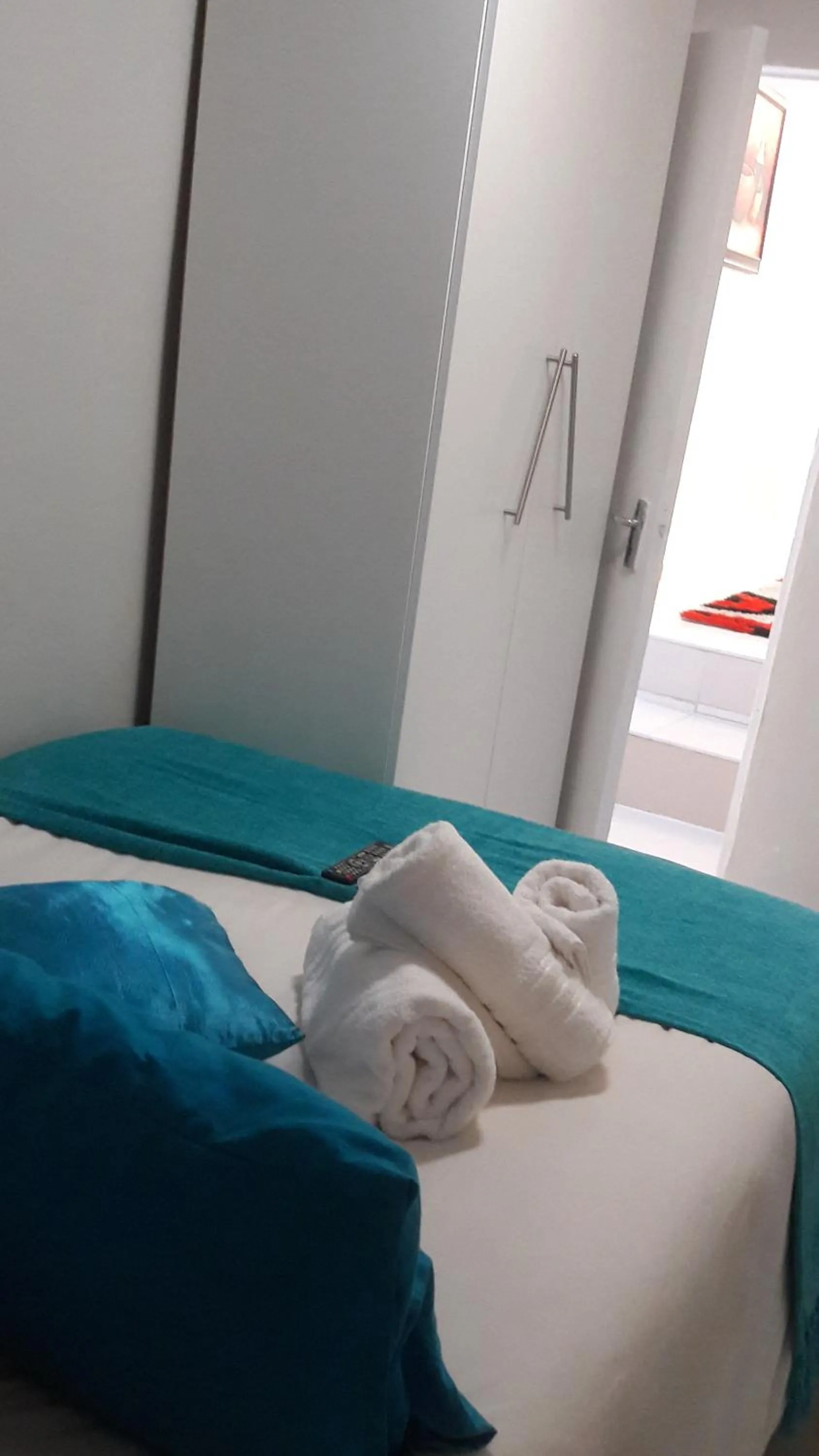 Decorative detail, Bed in Valley Guest House