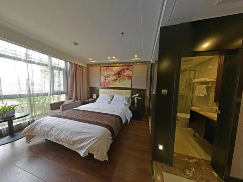 Bed in GreenTree Inn JiangSu Changzhou Dinosaur Park Global Harbor Express Hotel