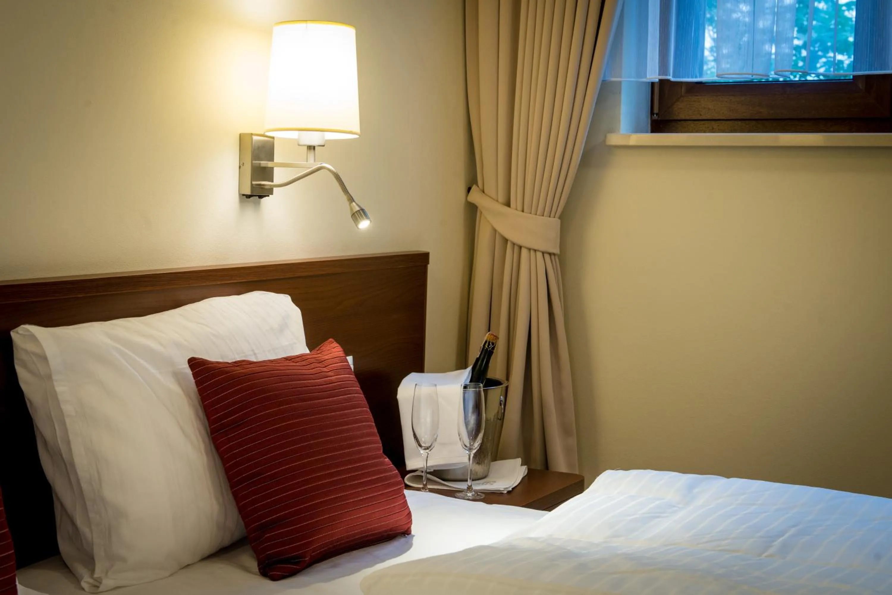 Photo of the whole room, Bed in Rezydencja Dwór Polski