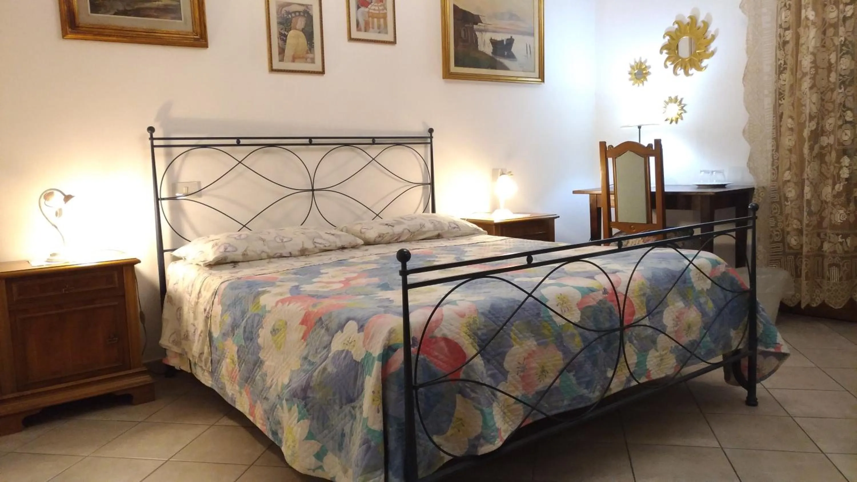 Bed in Alfieri Bed & Breakfast