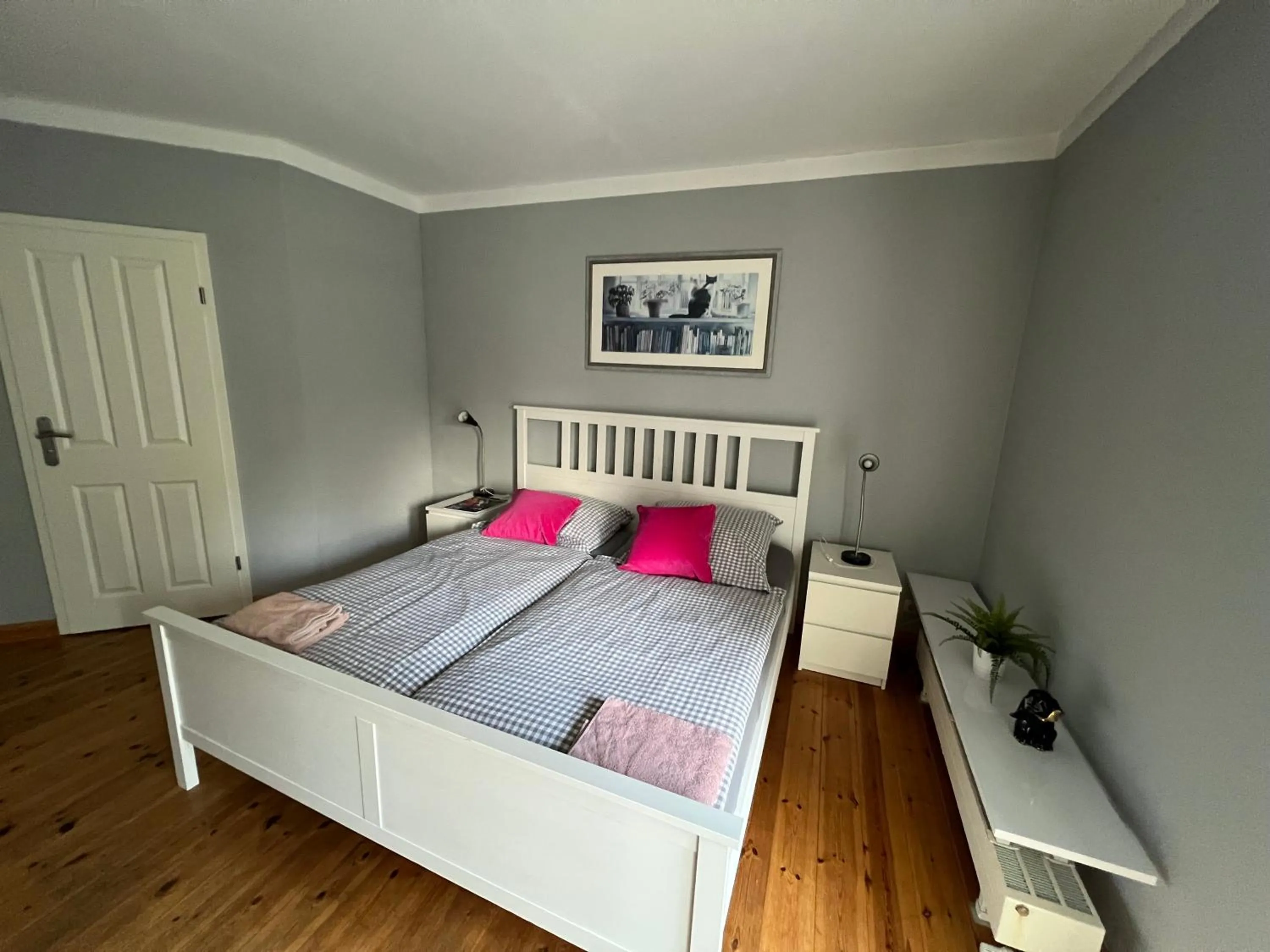 Bedroom, Bed in Bett4-you Pinneberg