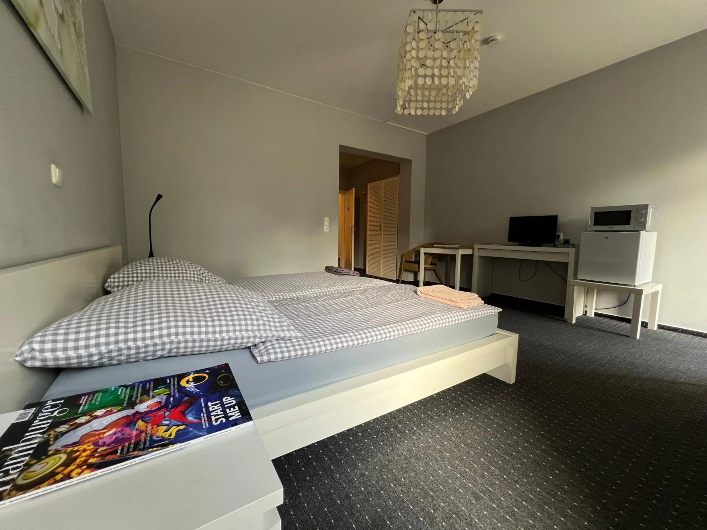Bedroom, Bed in Bett4-you Pinneberg
