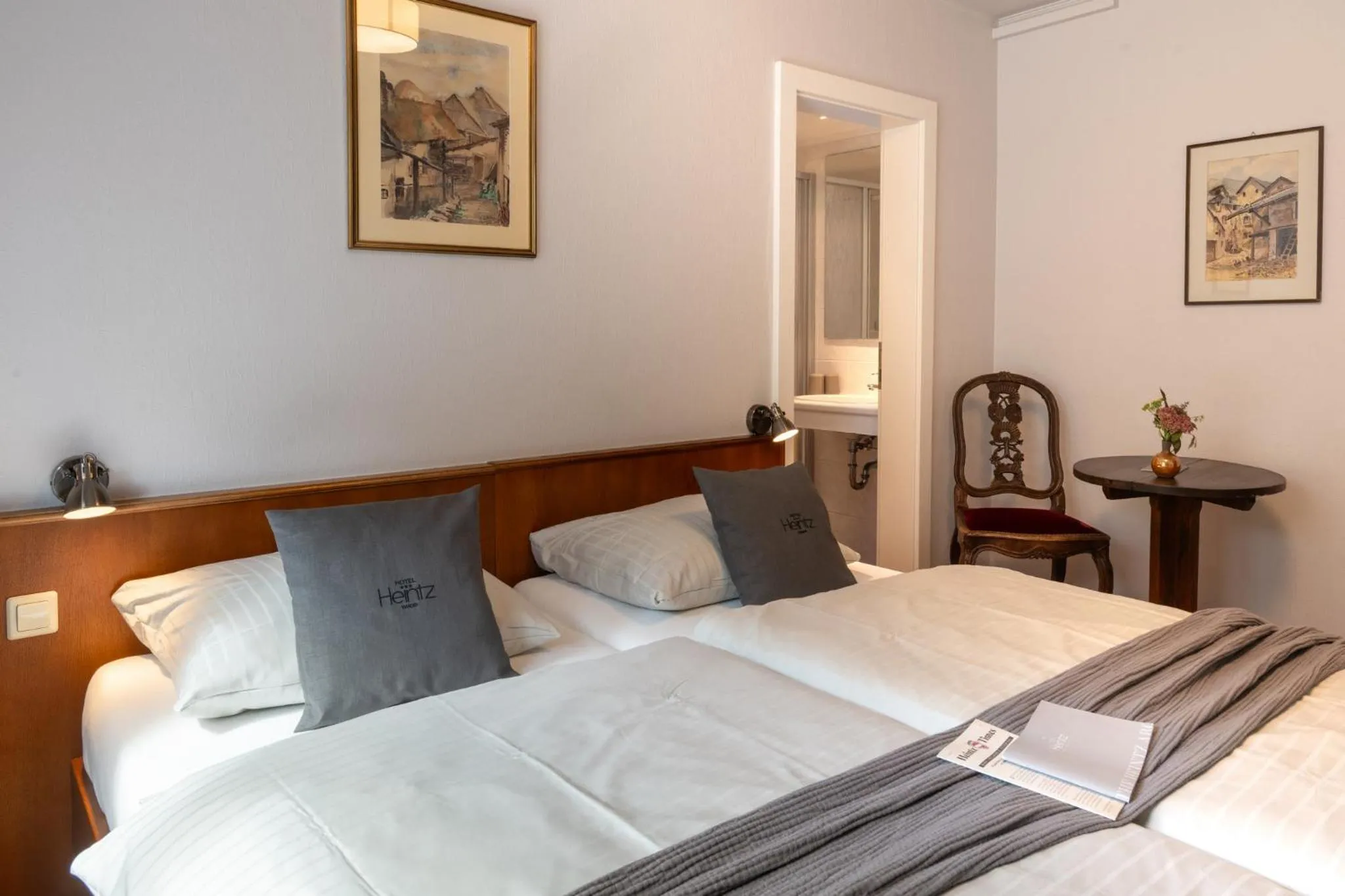 Bedroom, Bed in Hotel Heintz