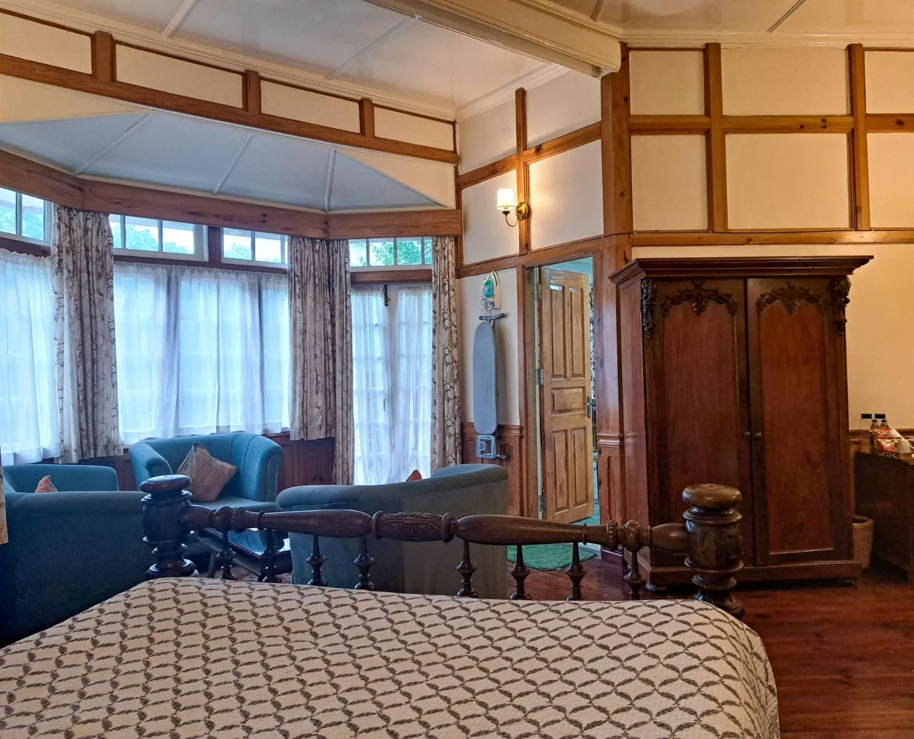 The Heritage Club - Tripura Castle Hotel and Spa