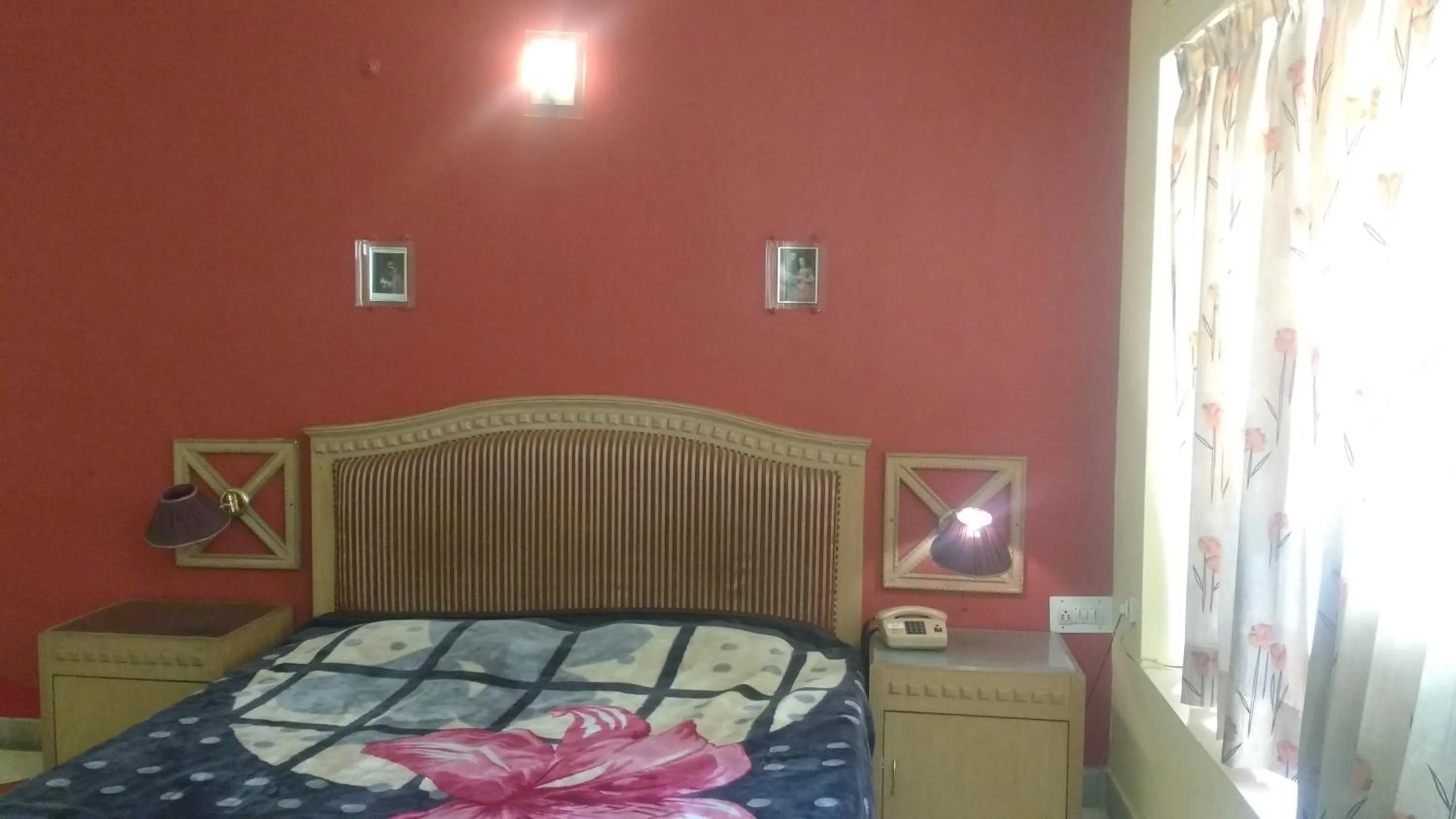 Bedroom, Bed in Hotel Airlines