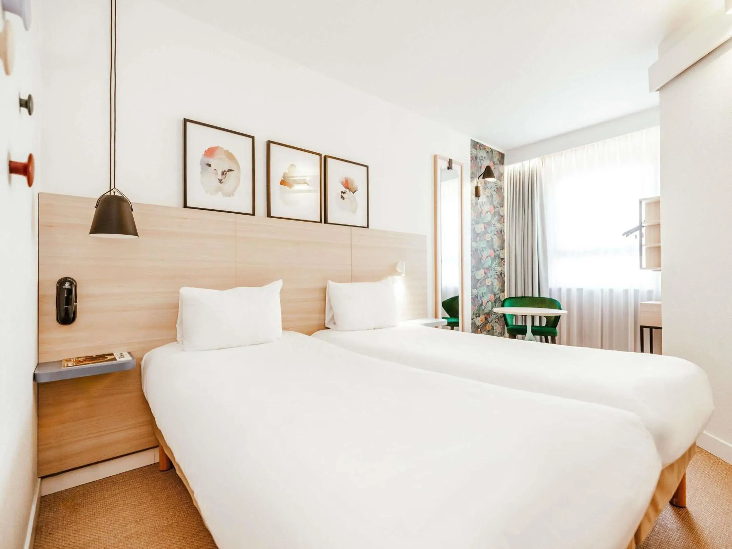 Standard Twin Room in ibis Styles Luxembourg Centre Gare Standard Twin Room in ibis Styles Luxembourg Centre Gare