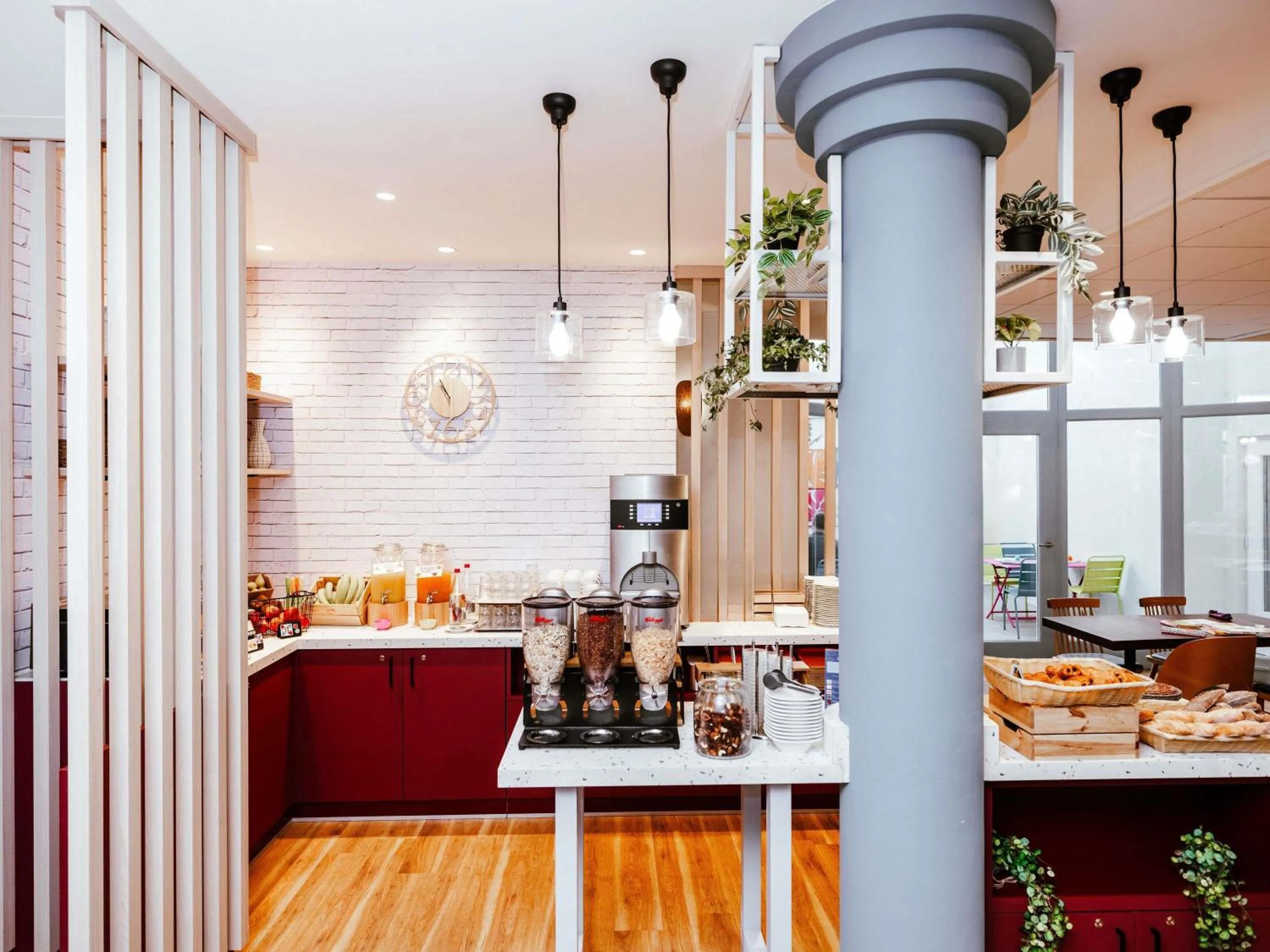 Breakfast in ibis Styles Luxembourg Centre Gare