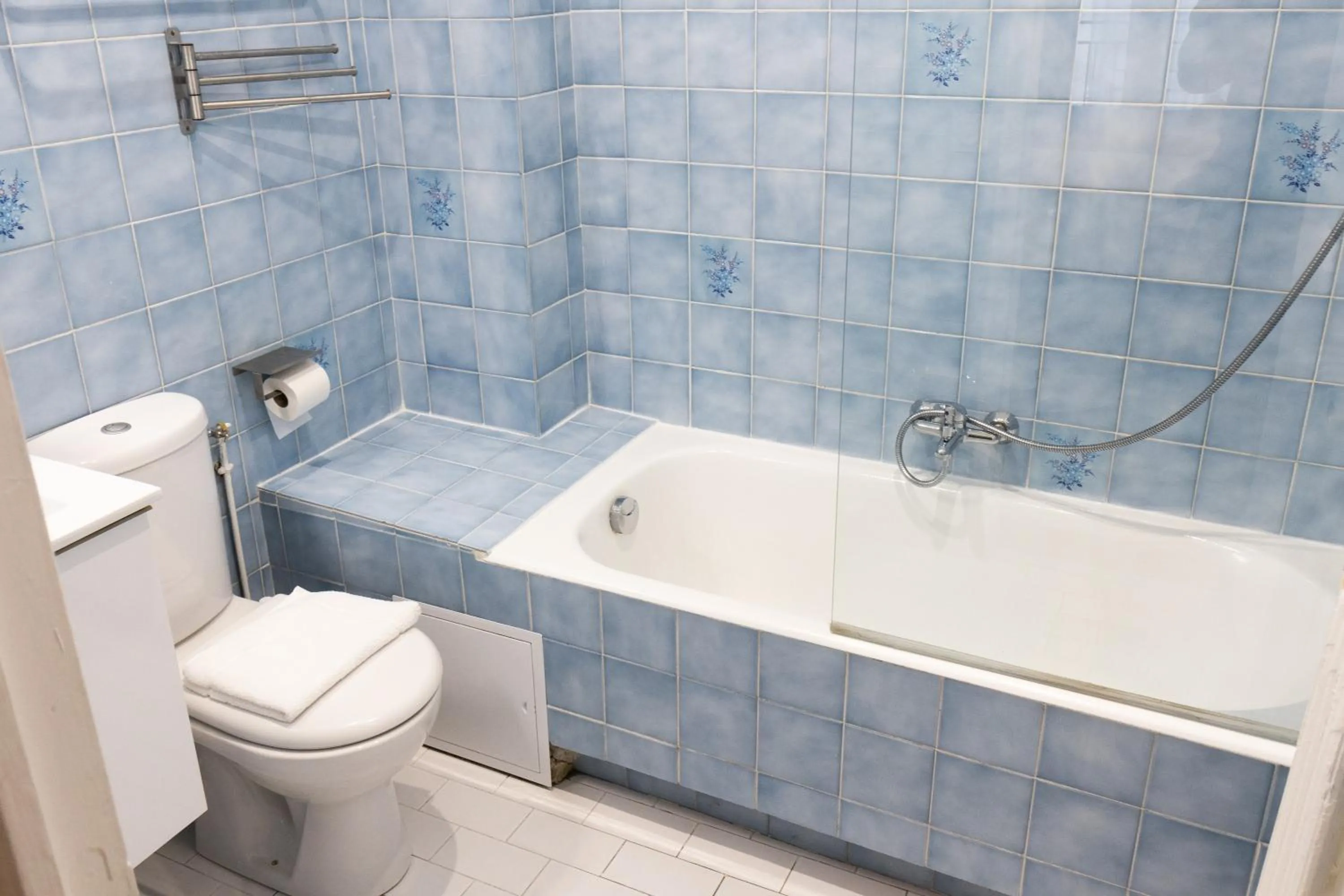 Bathroom in Hotel Luxia