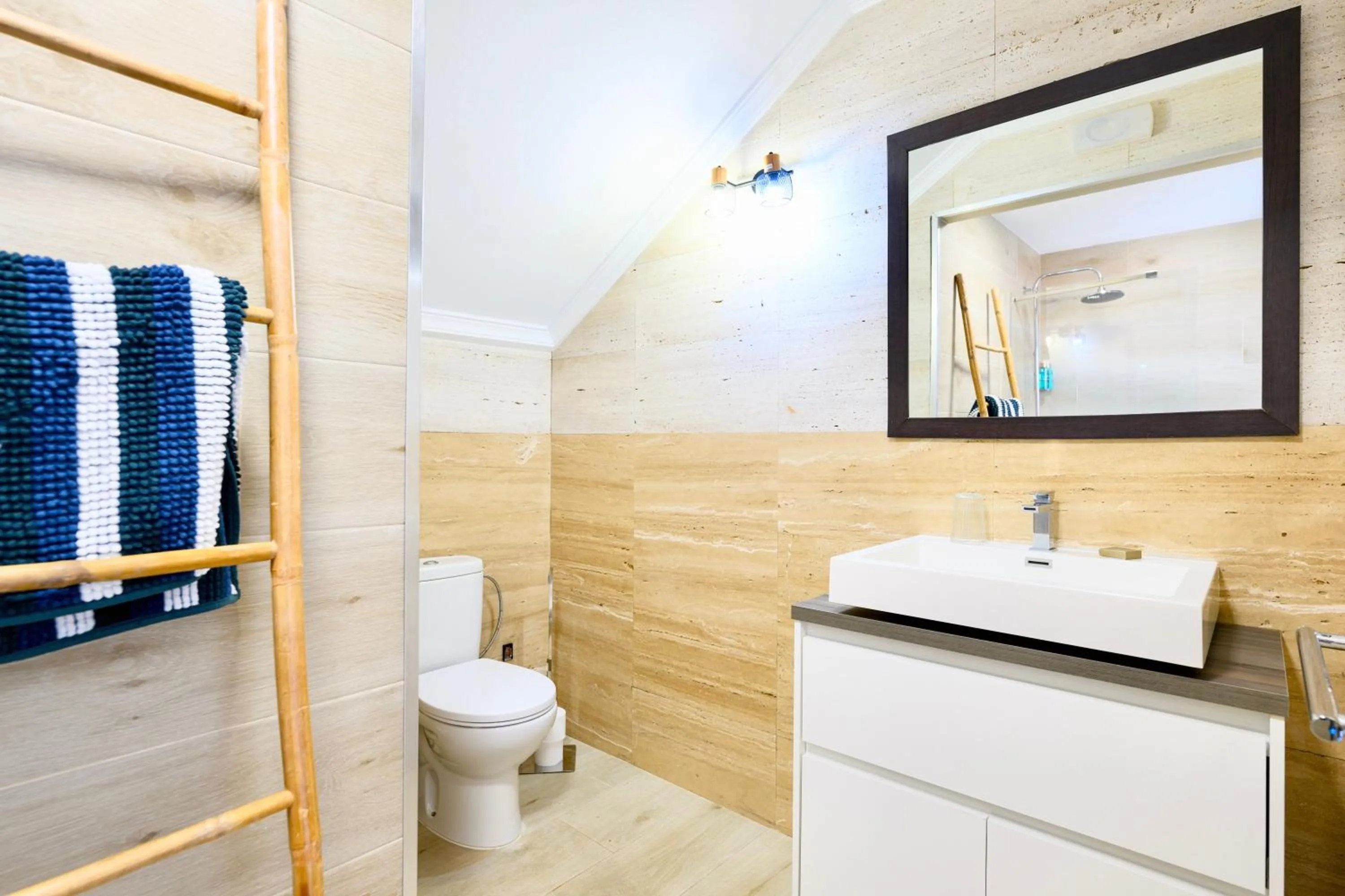 Villa Dama by airnest