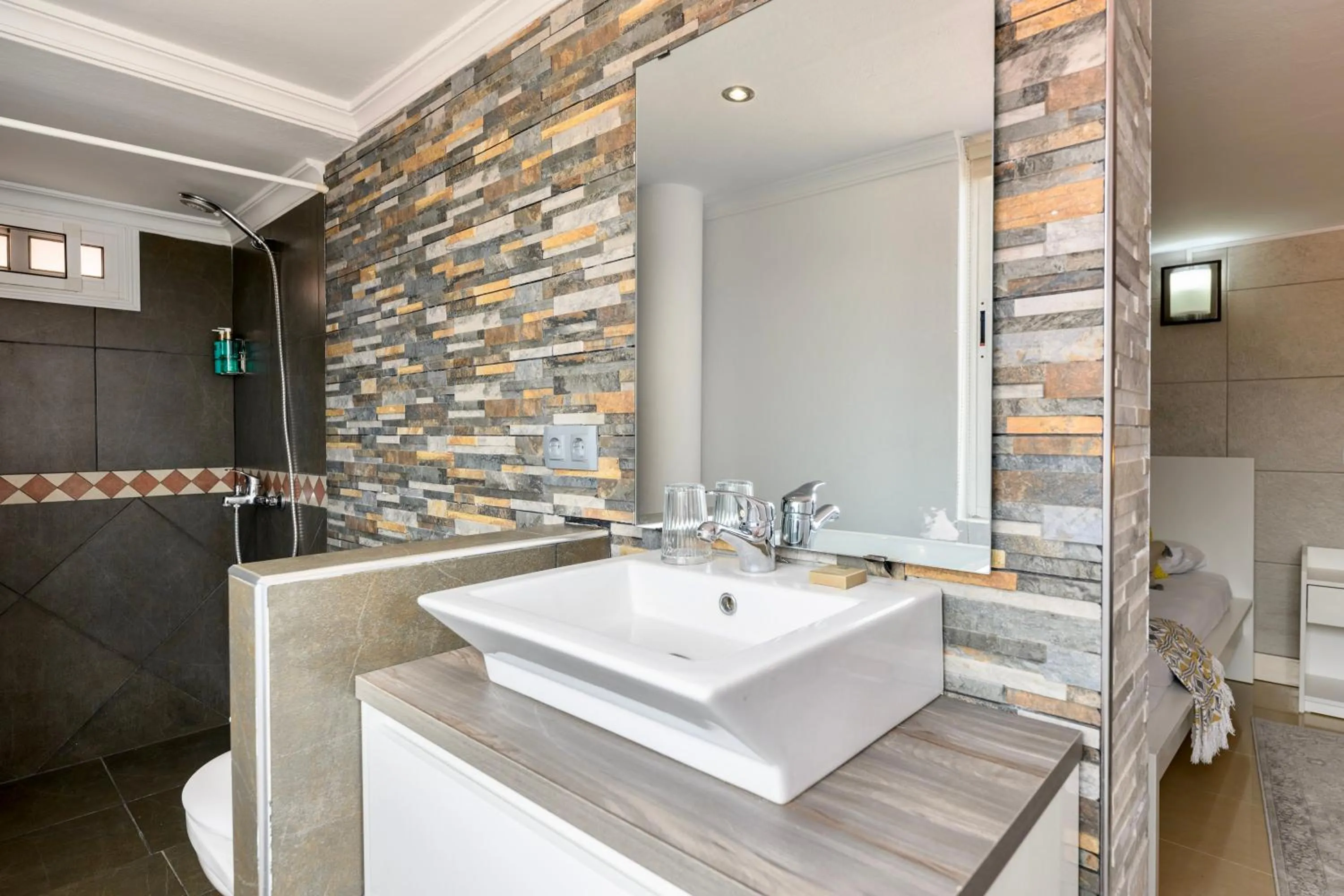 Villa Dama by airnest