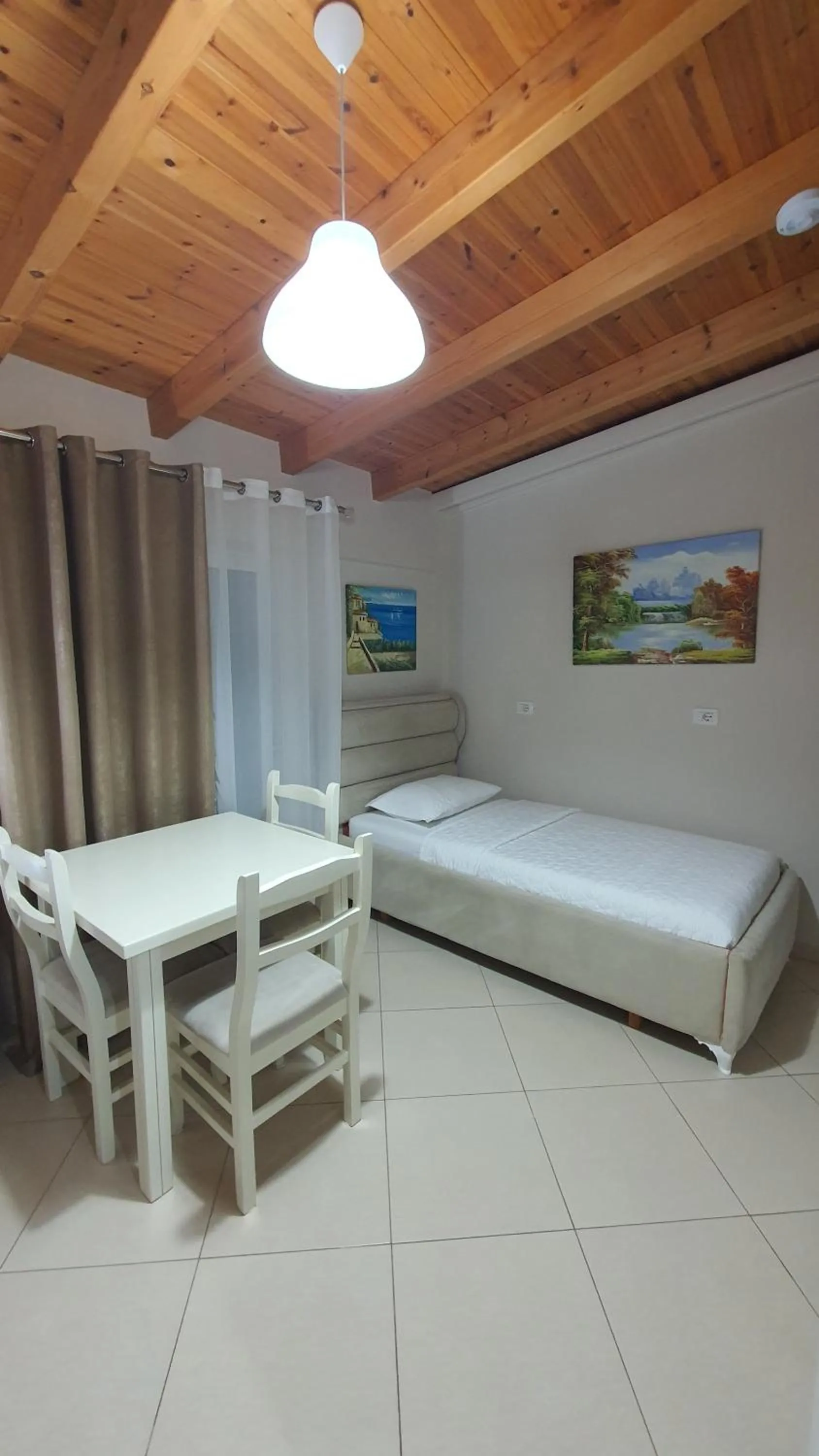 Bed in Hotel Vila Alvin & Apartments