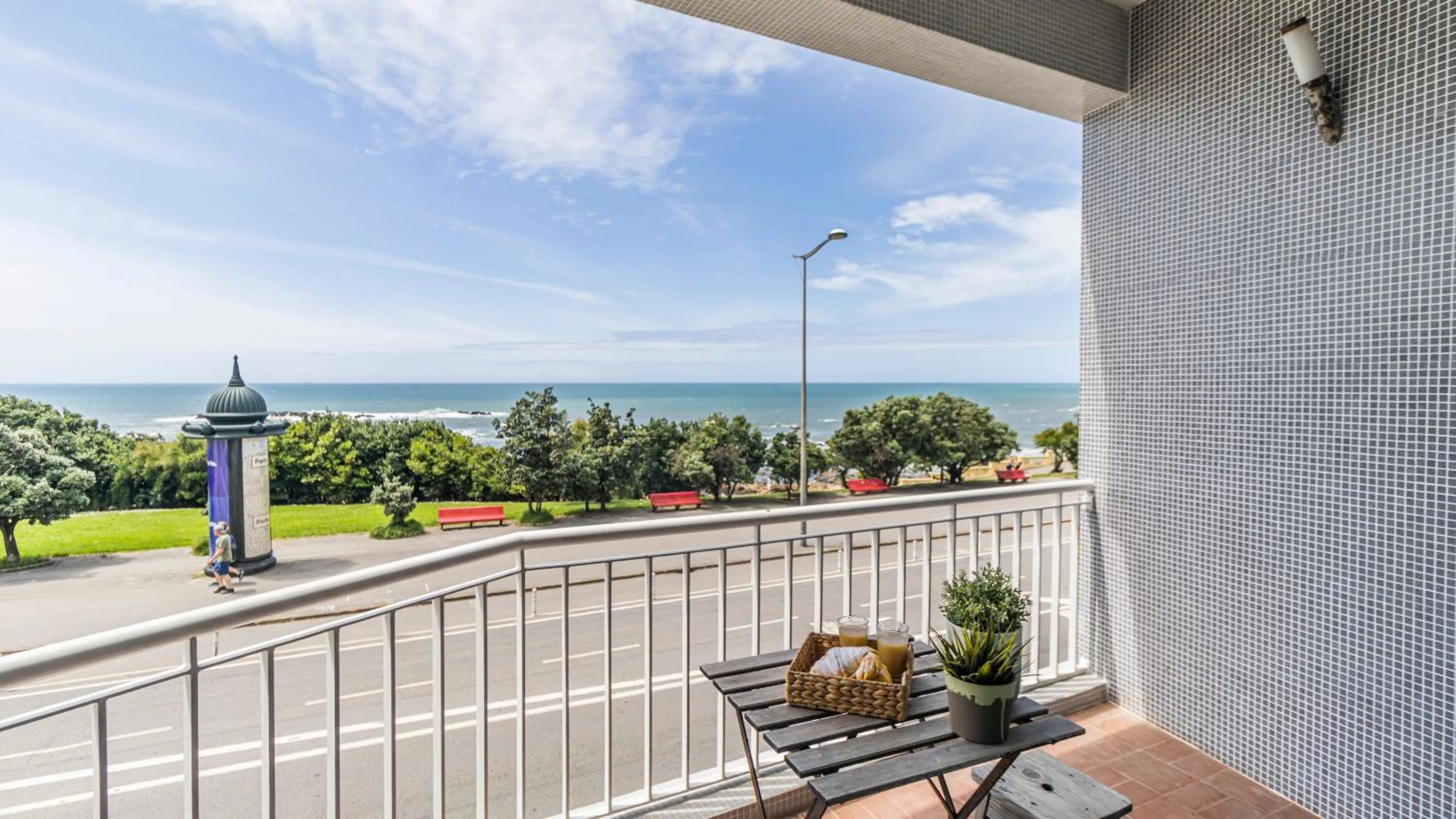 LovelyStay - Porto Beach Apartment