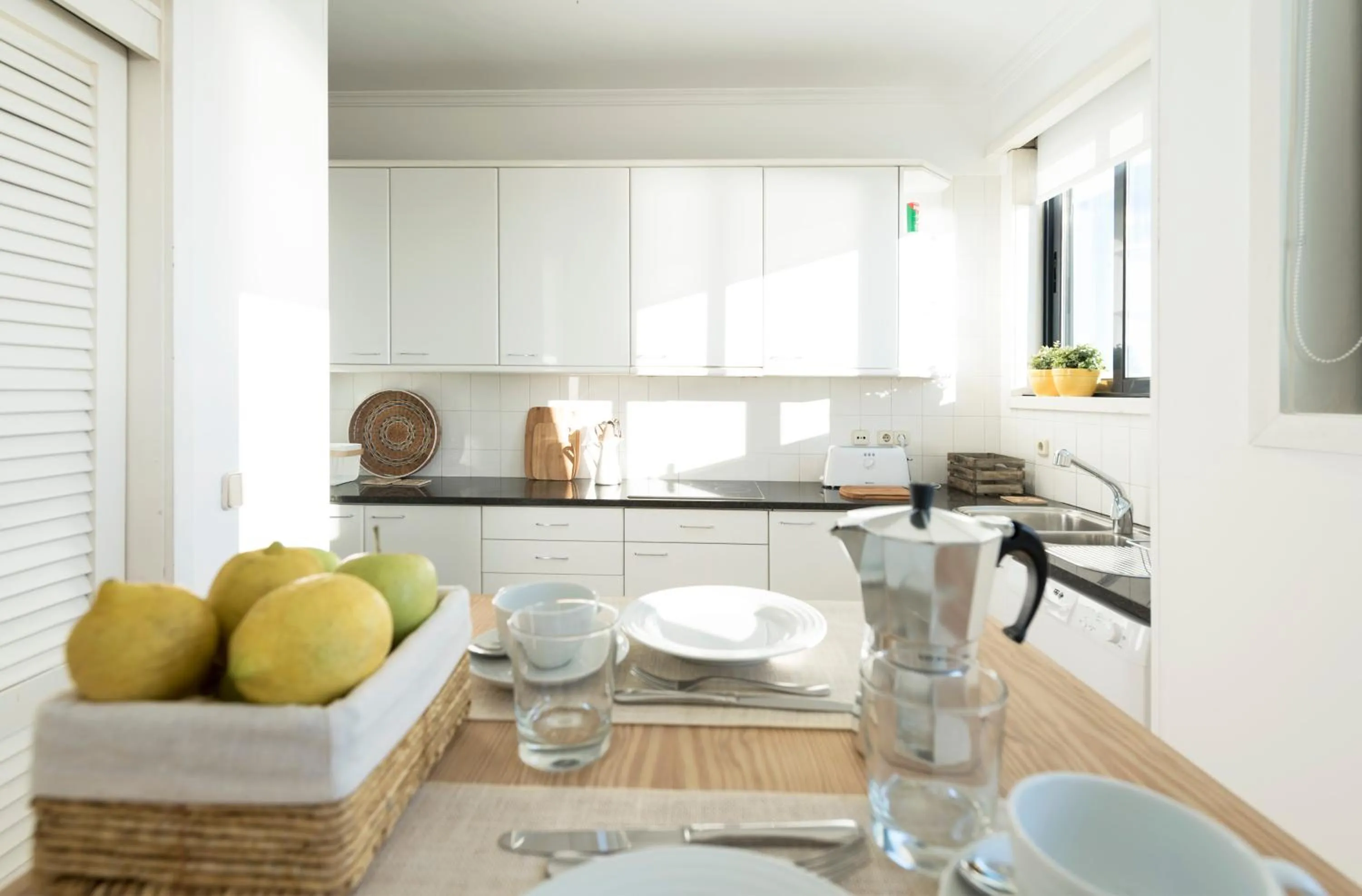 Kitchen or kitchenette in LovelyStay - Porto Beach Apartment
