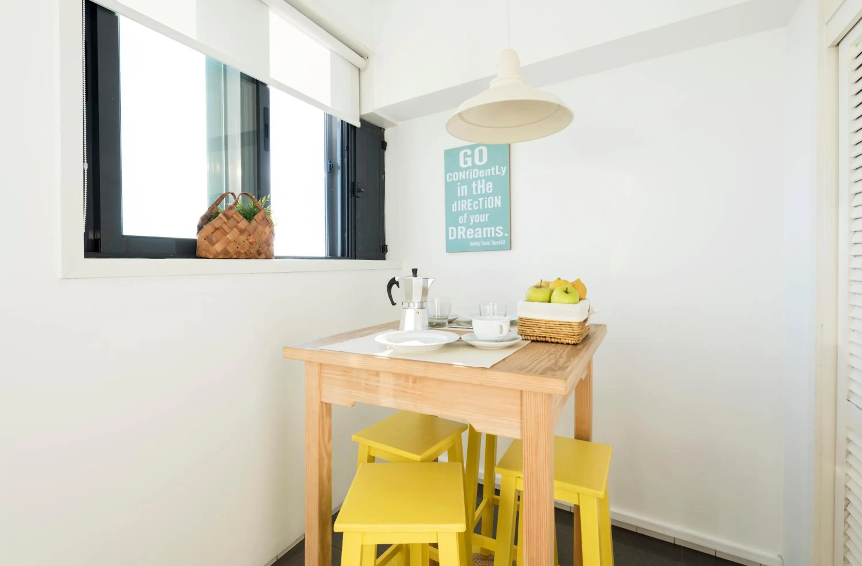 Coffee/tea facilities in LovelyStay - Porto Beach Apartment