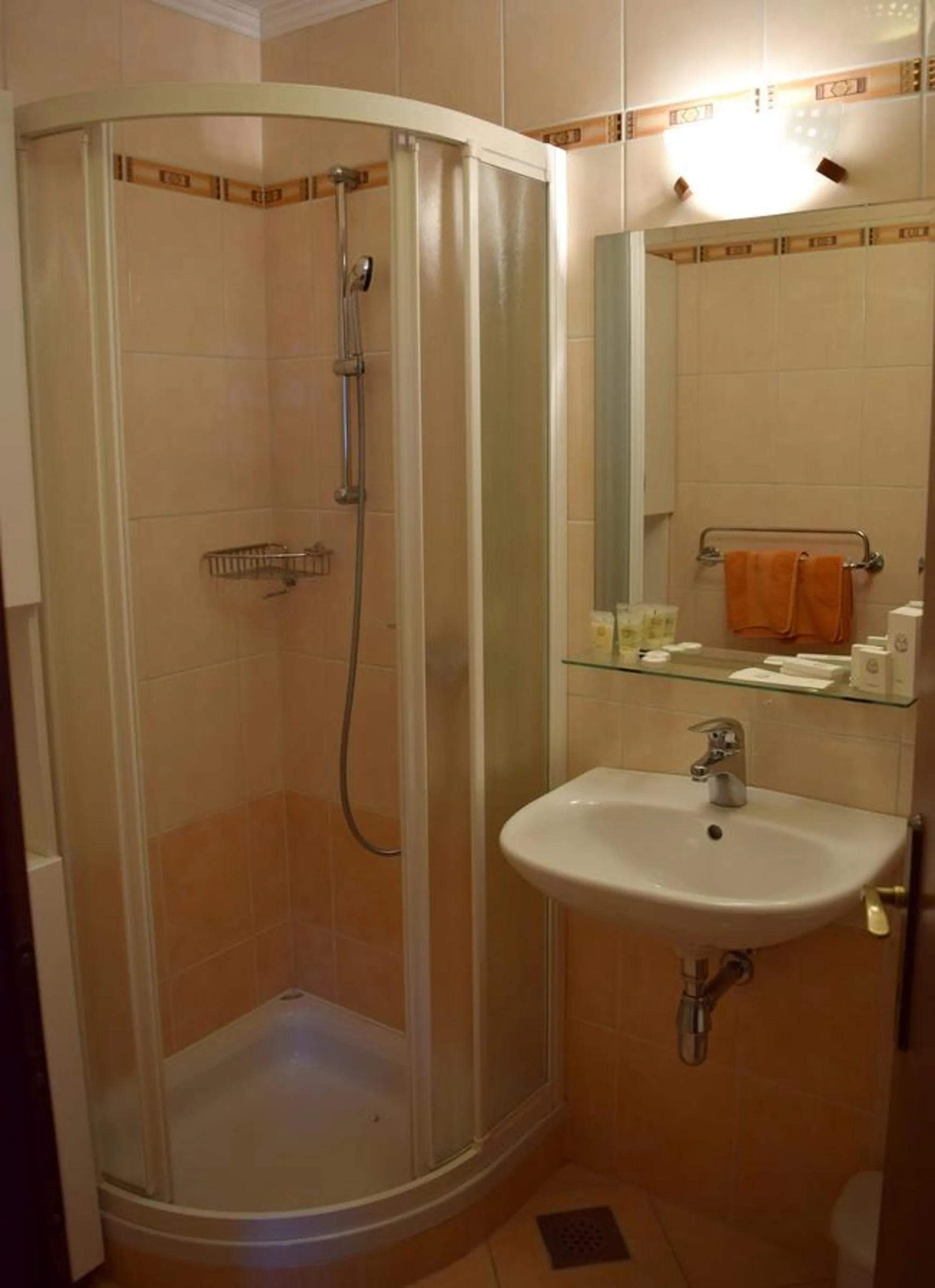 Bathroom in Guest House Pod Grebenom