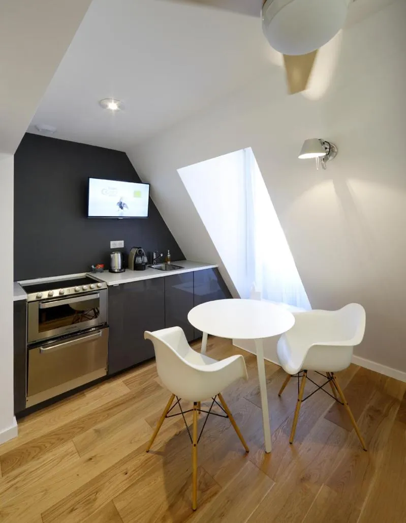 Coffee/tea facilities in Les Maisons du Pont - Charme & Caractère