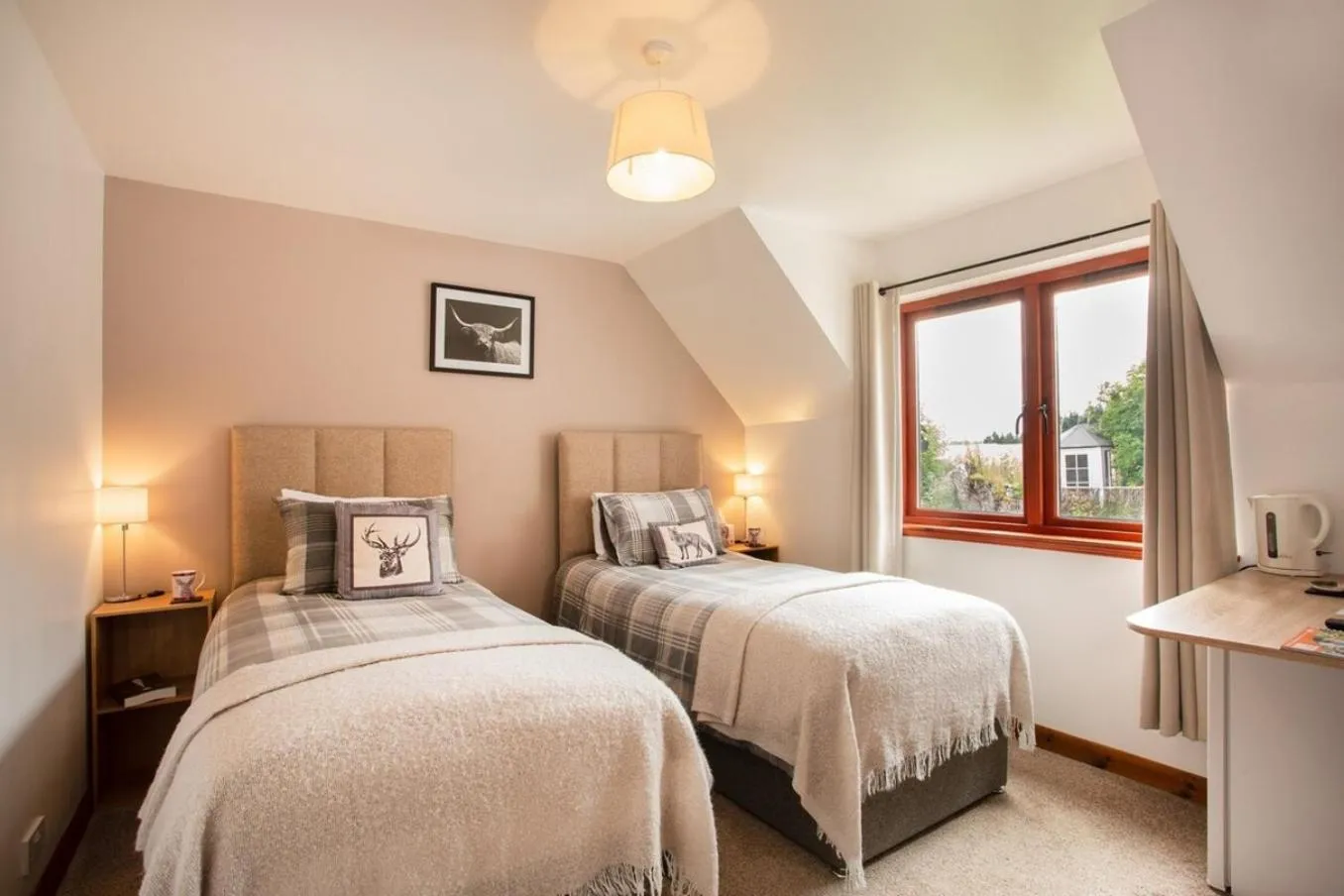 Bed in Beechwood Lodge