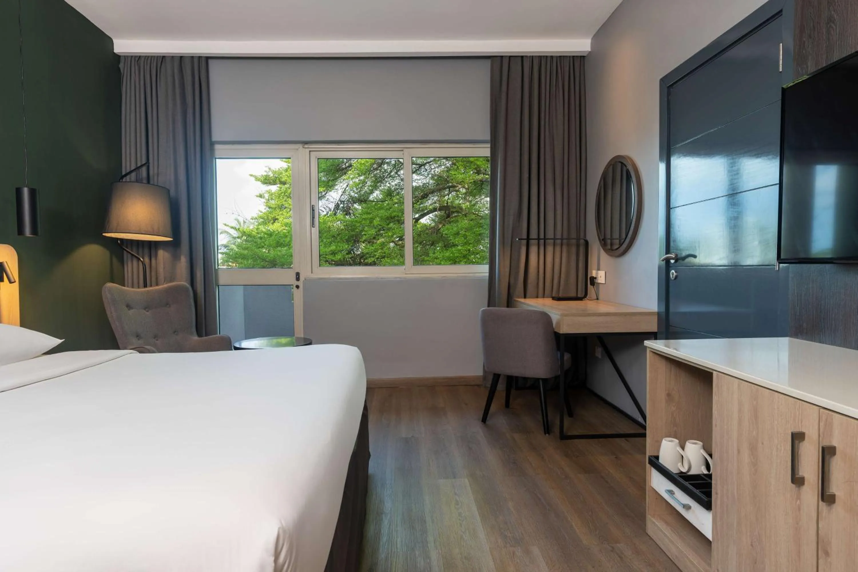Bedroom, Bed in Park Inn by Radisson, Lagos Victoria Island