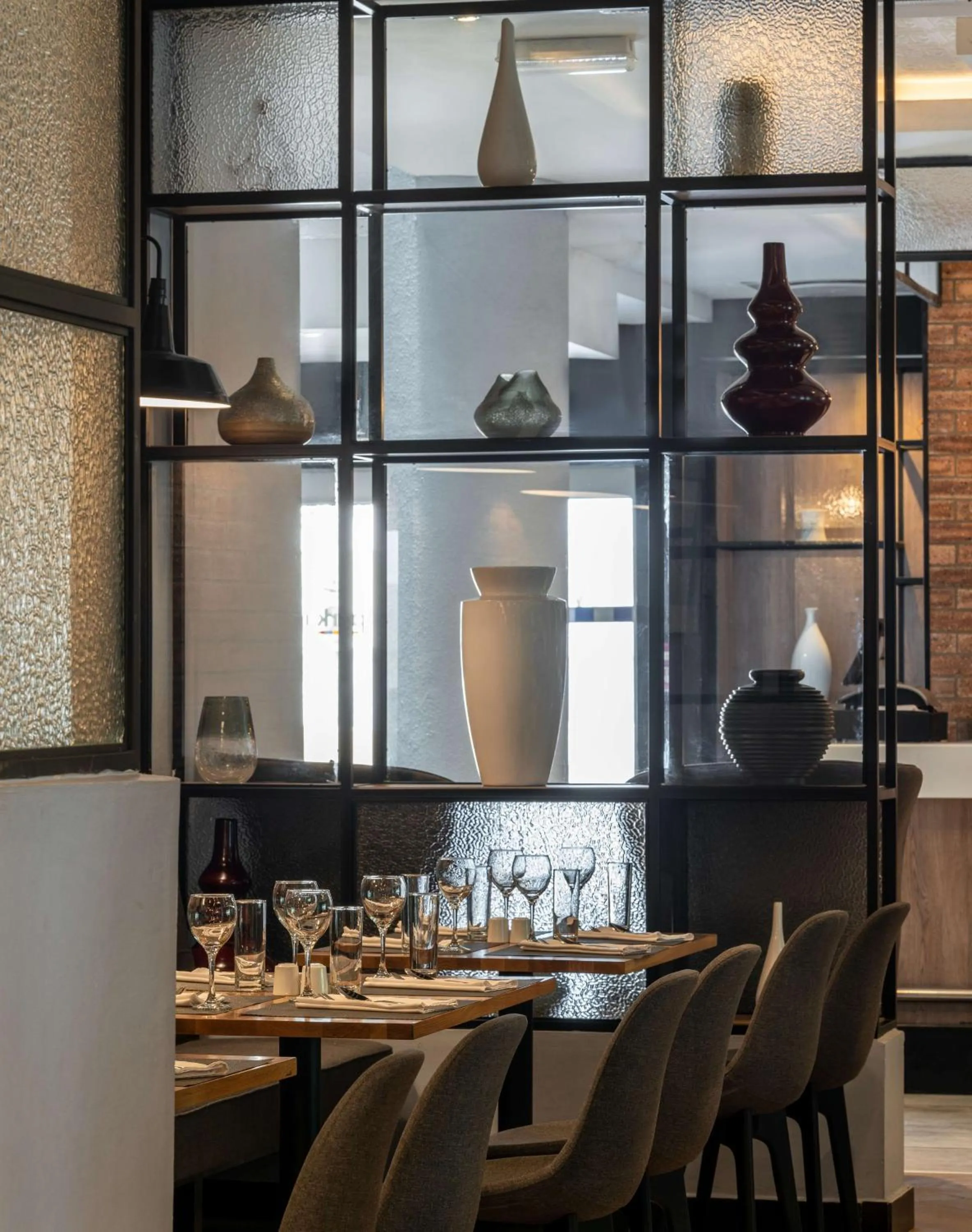 Restaurant/places to eat in Park Inn by Radisson, Lagos Victoria Island