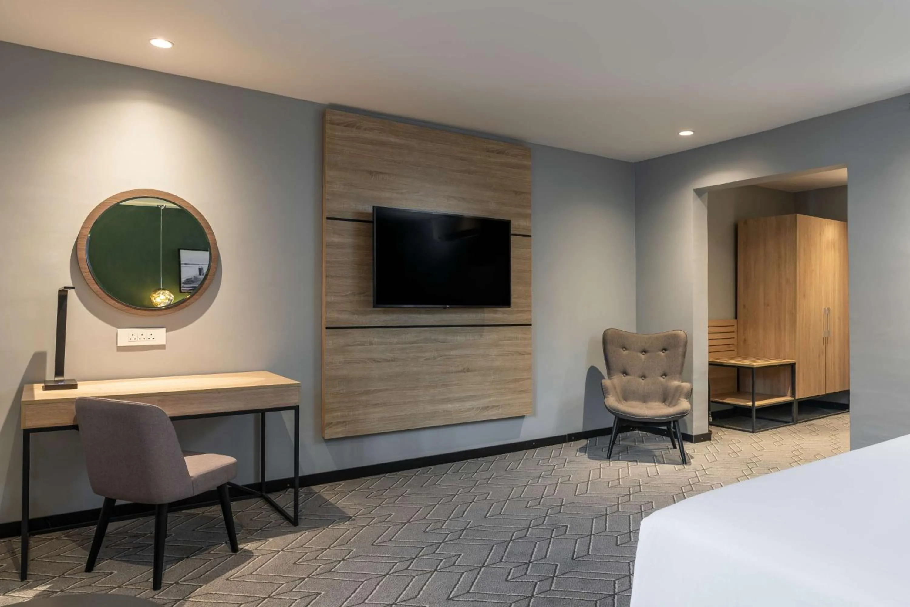 Photo of the whole room, Bed in Park Inn by Radisson, Lagos Victoria Island