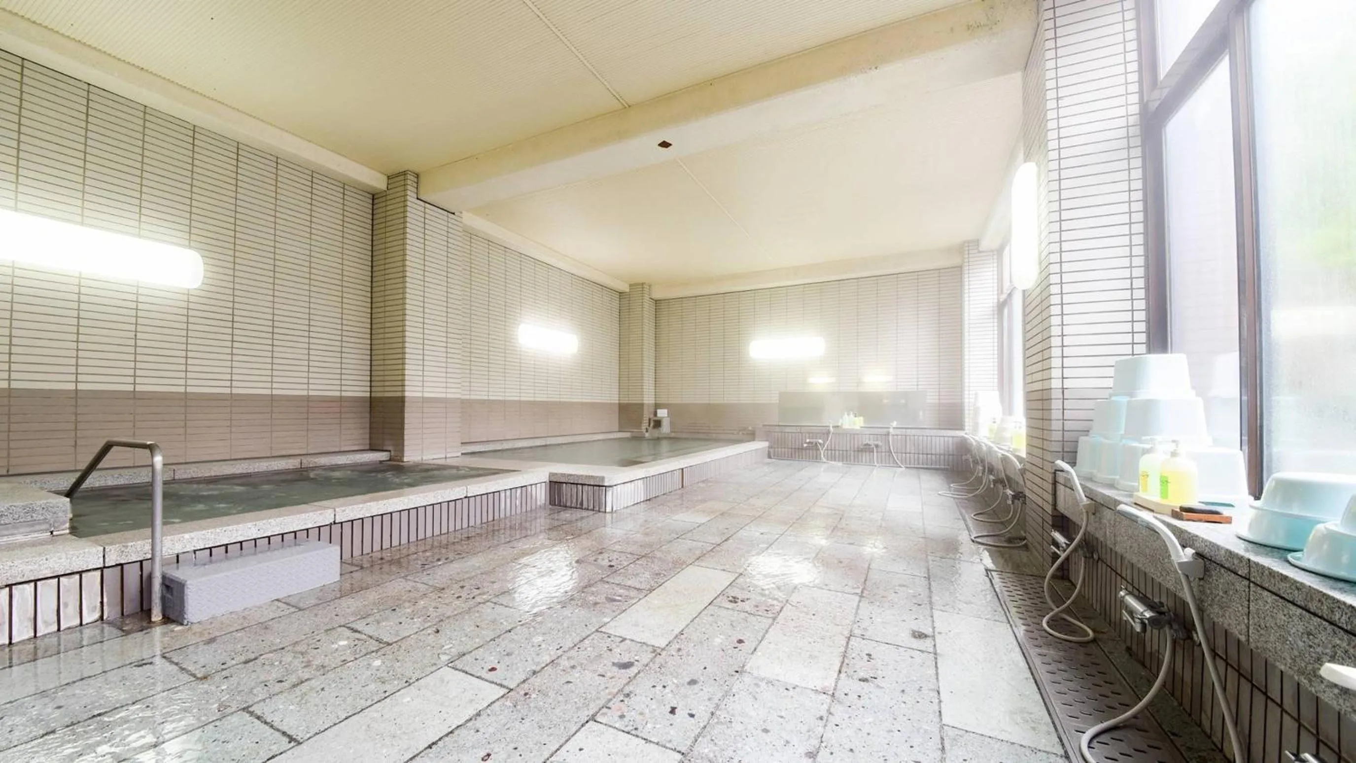 Hot Spring Bath in Hotel Yunotaniso