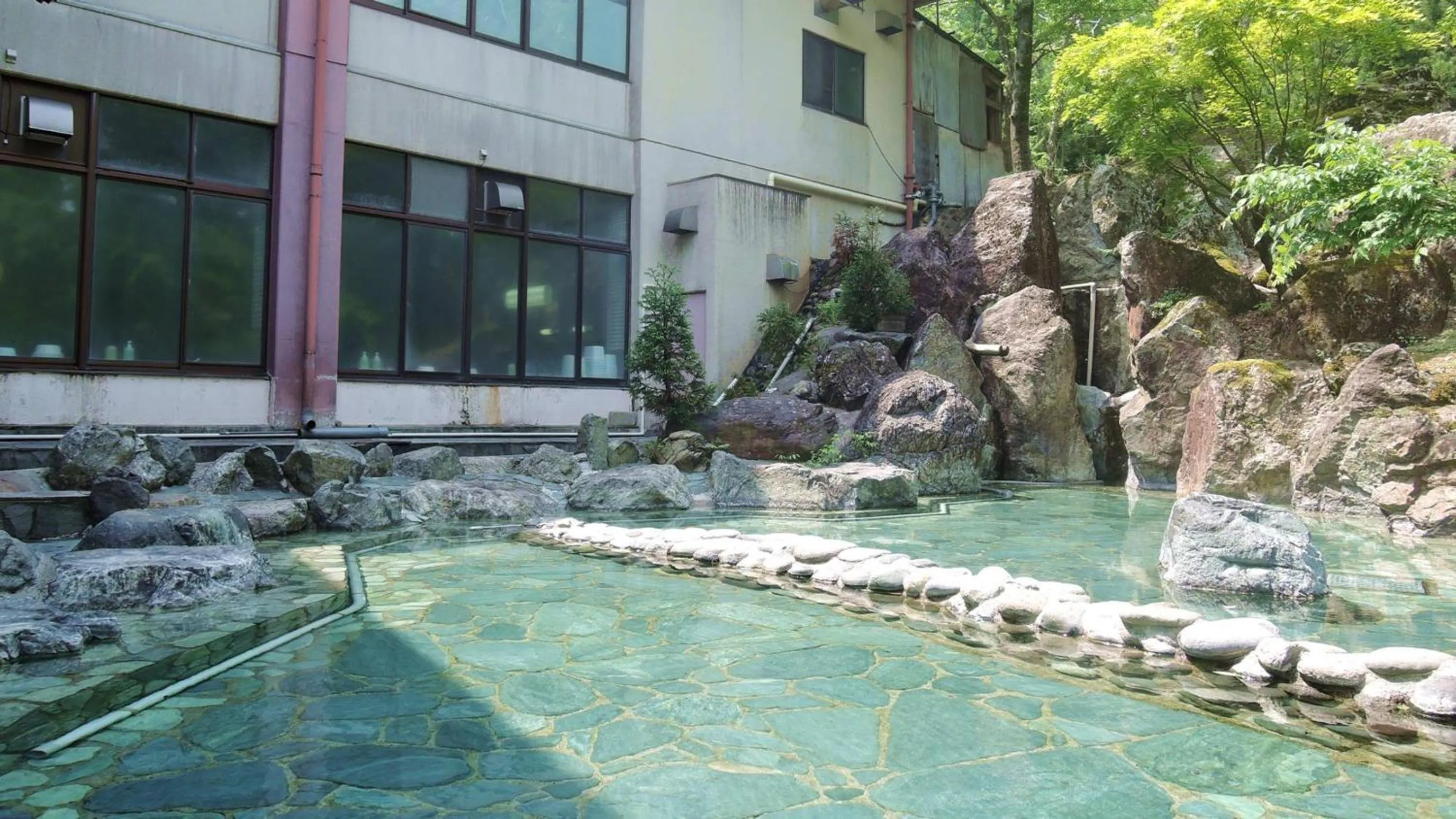 Hot Spring Bath in Hotel Yunotaniso