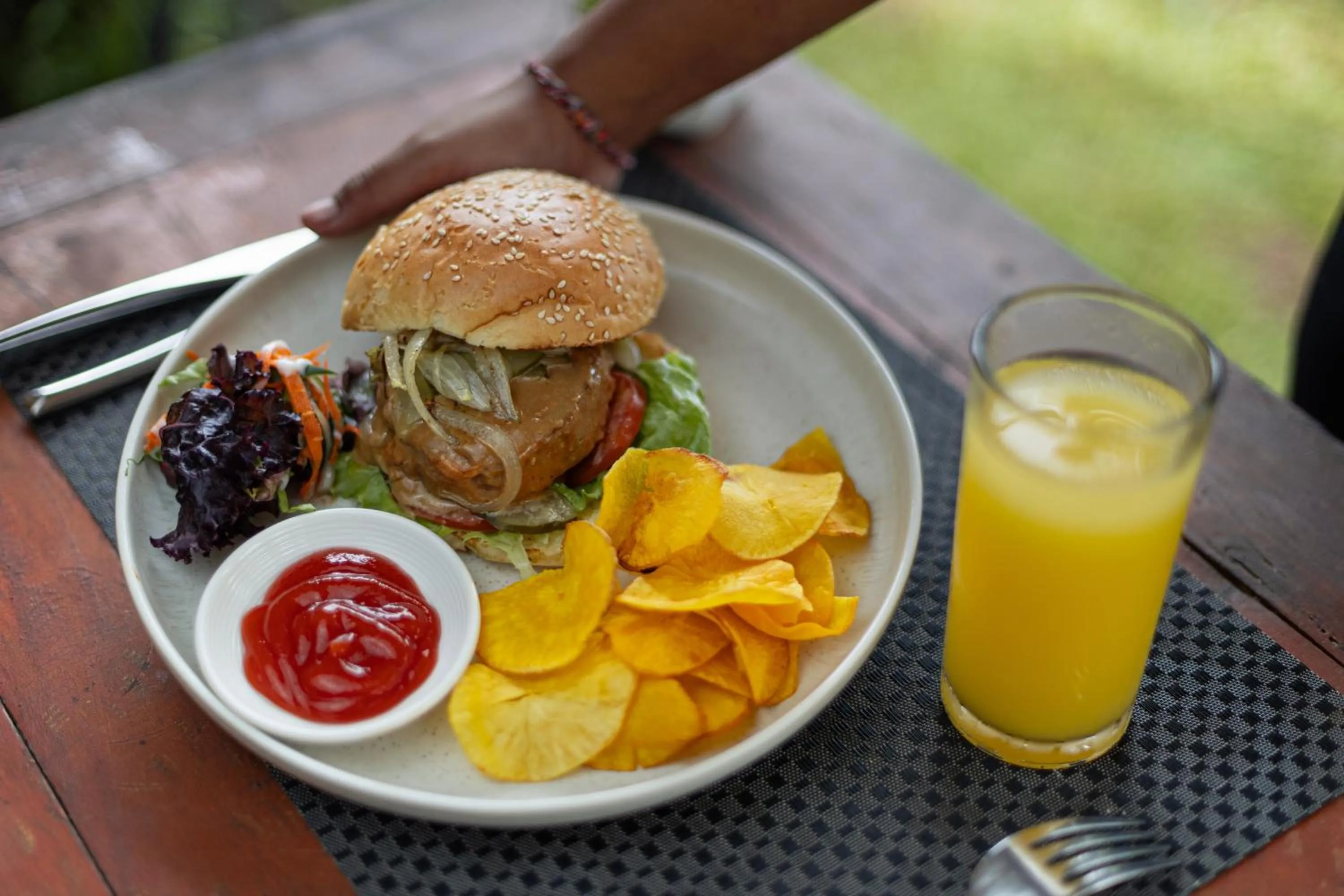 Restaurant/places to eat in The Kirana Ungasan