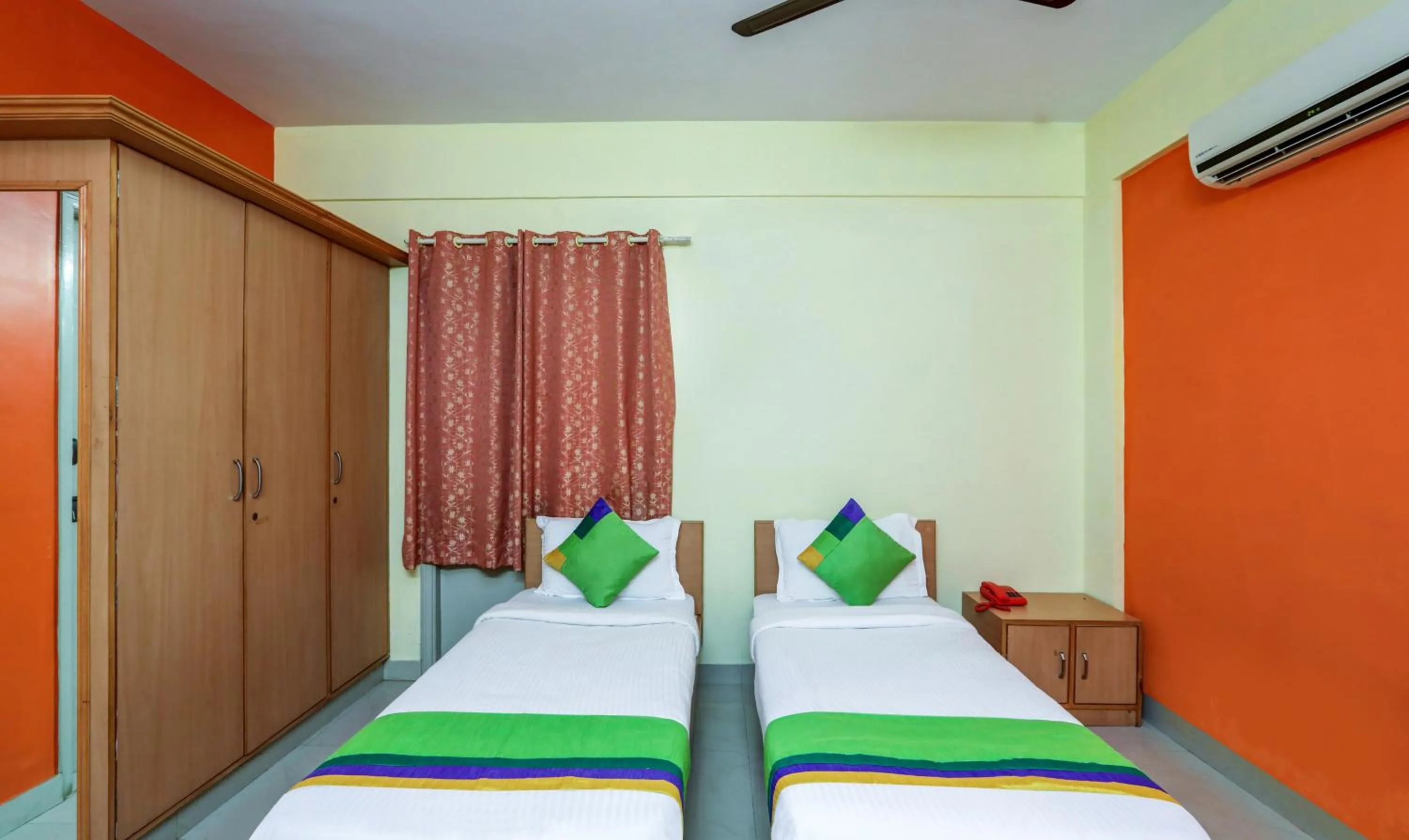 Bedroom in Itsy Hotels Jasmine