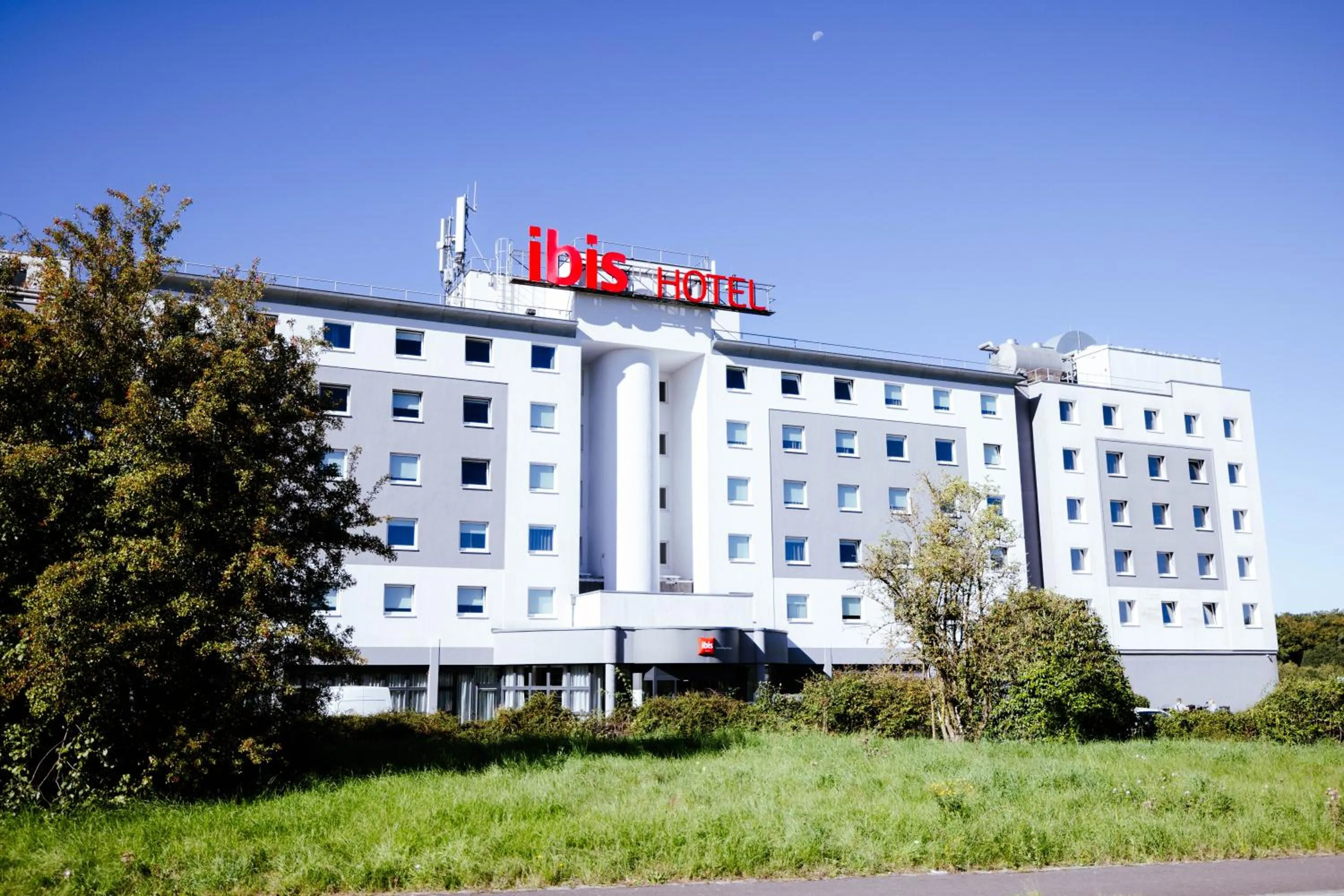 Property building in Ibis Luxembourg Airport