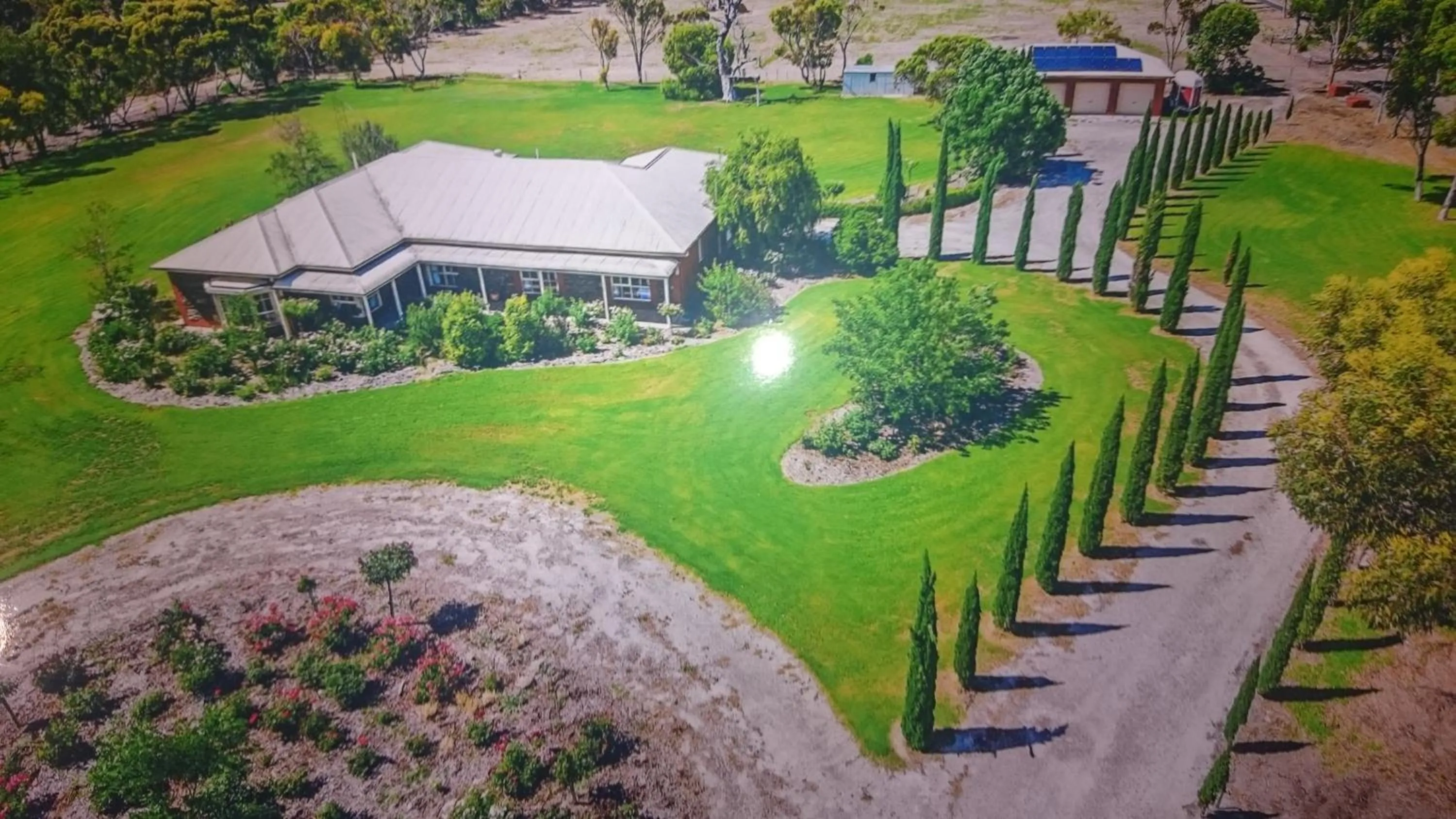 Property building in Gaerwood B&B