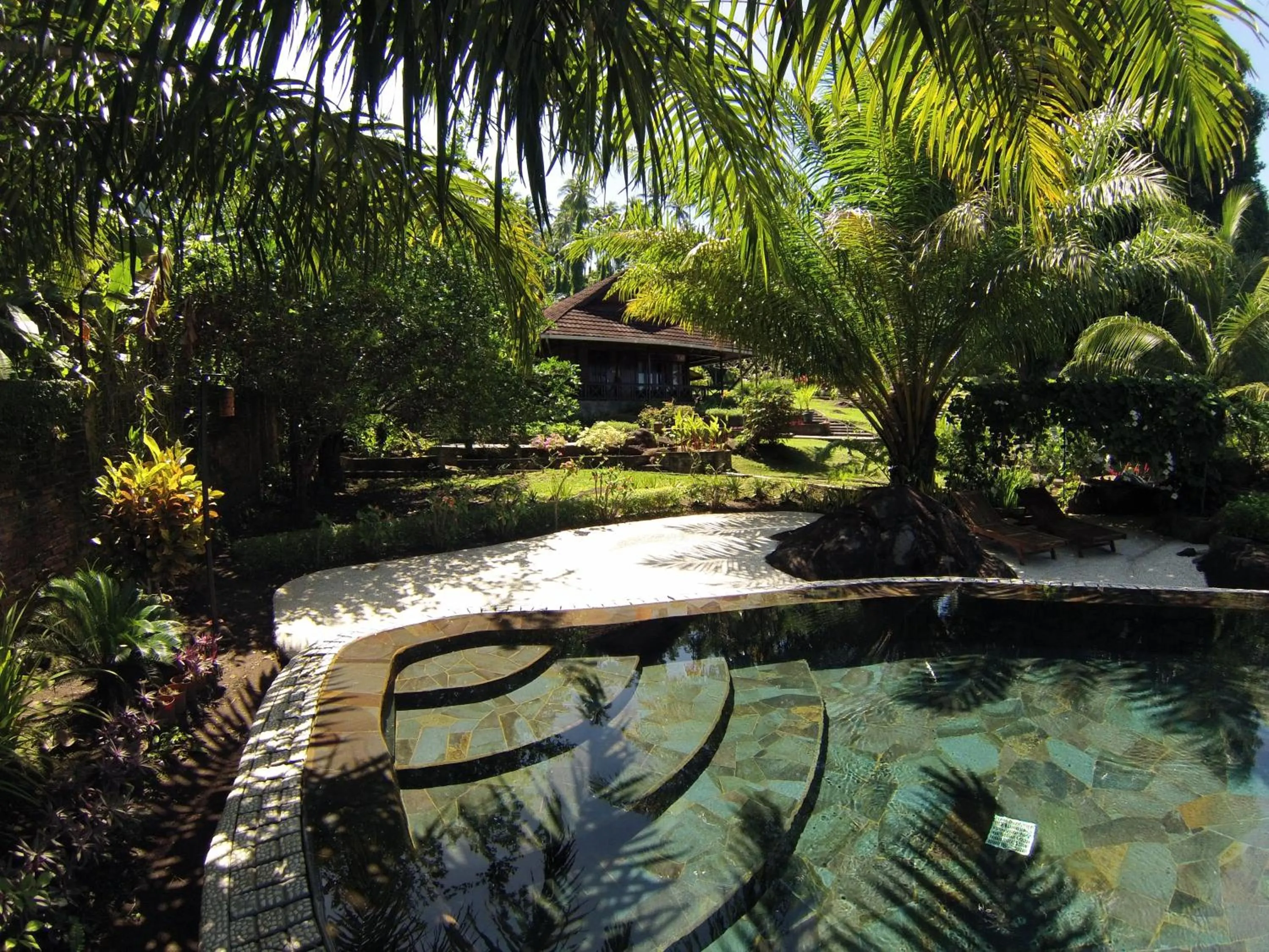 Garden in Lumbalumba Resort - Manado