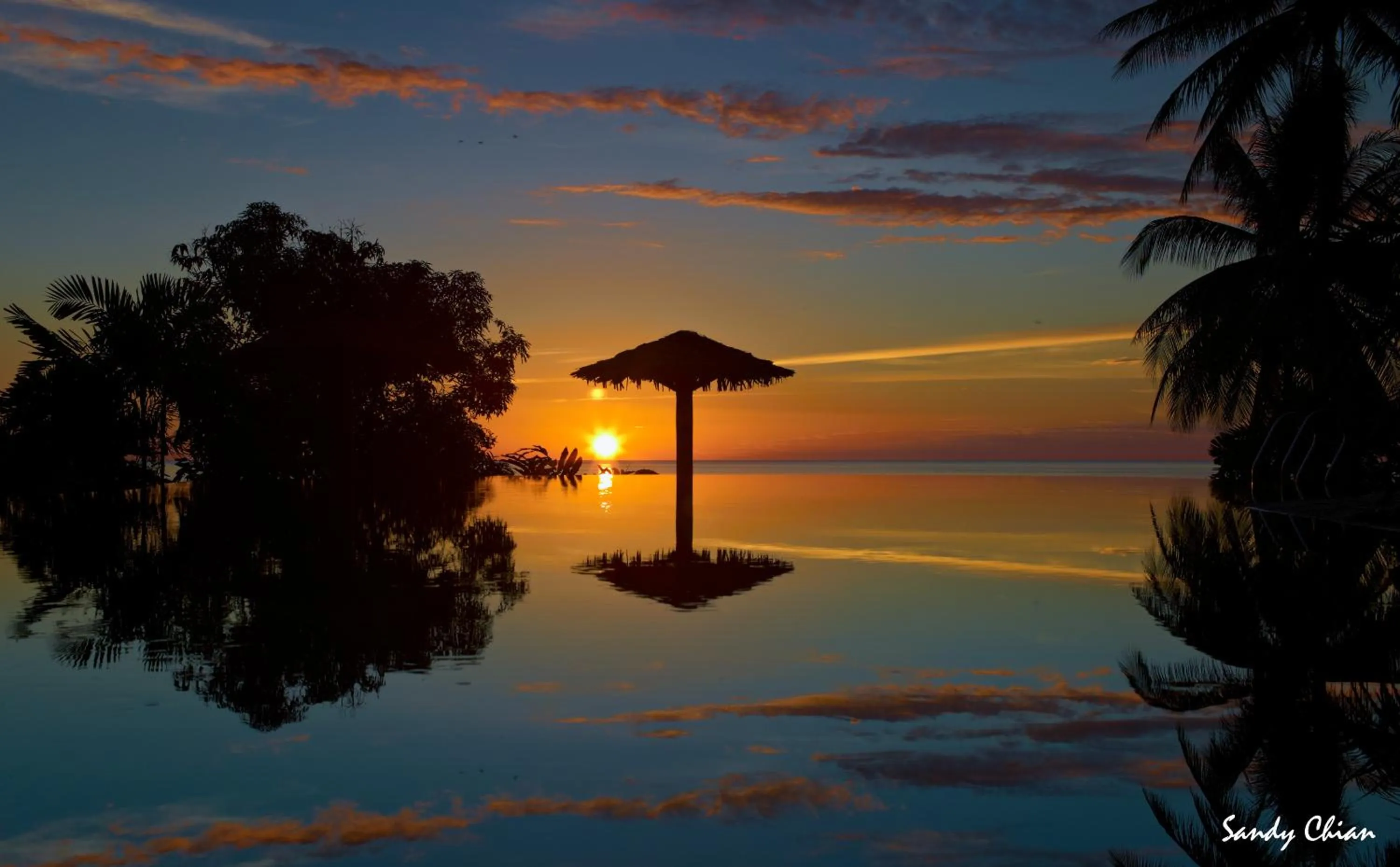 Pool view in Lumbalumba Resort - Manado