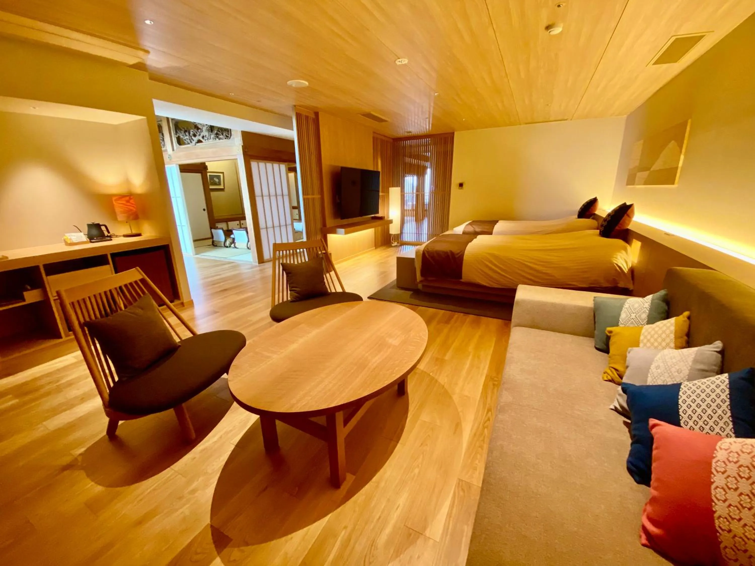 Bedroom, Bed in Kaisenkaku