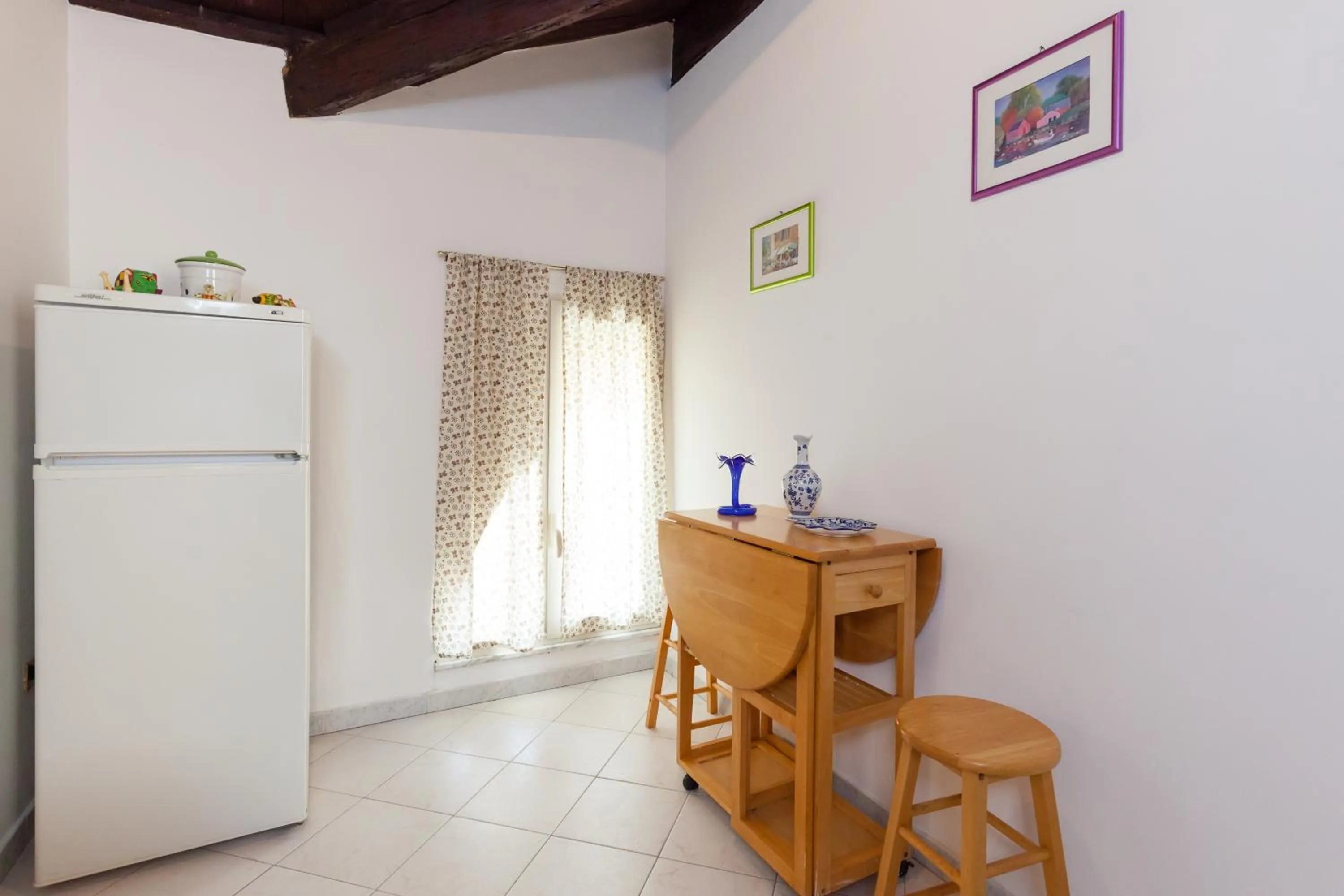 Dining area in Morelli Rooftop