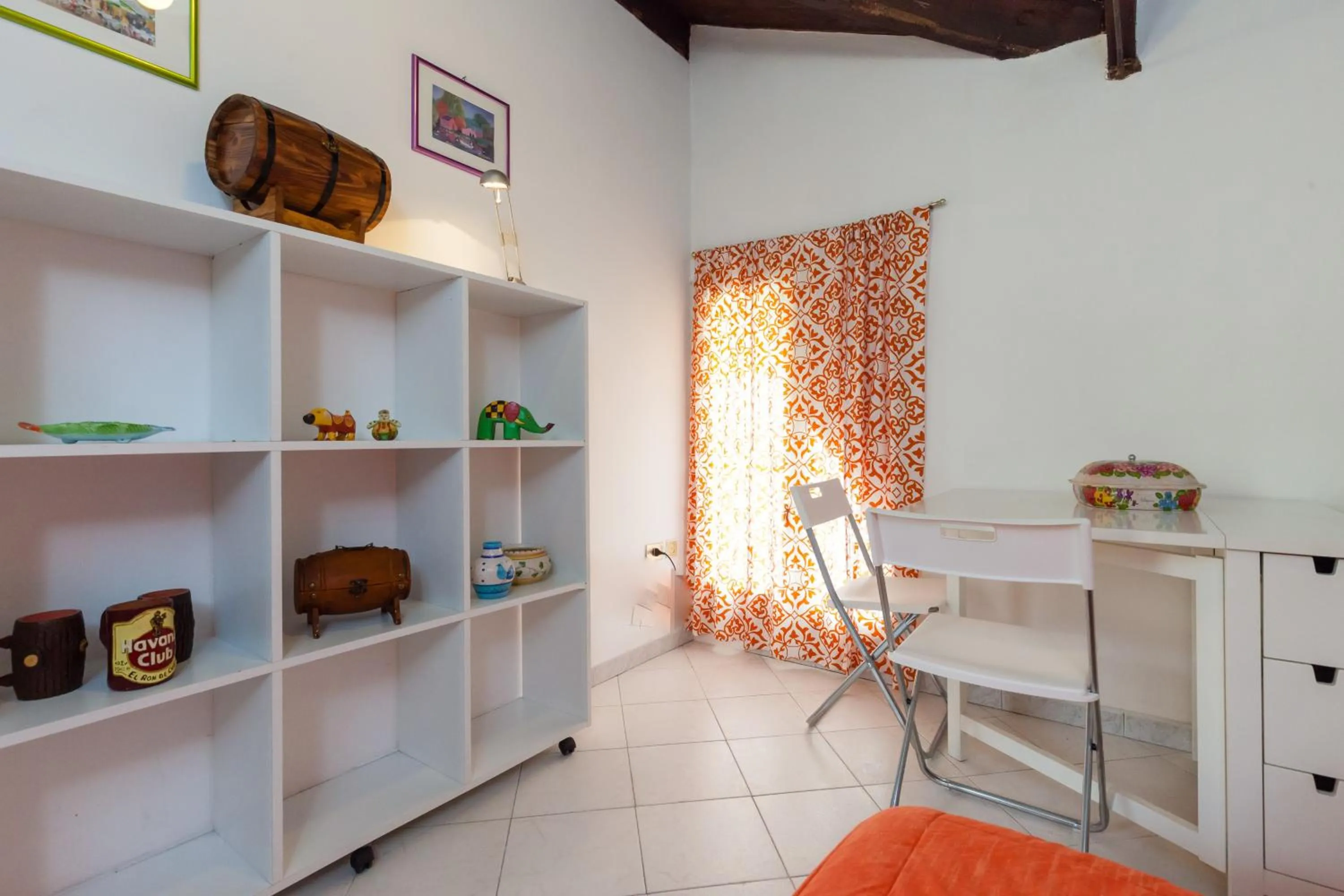 Decorative detail in Morelli Rooftop