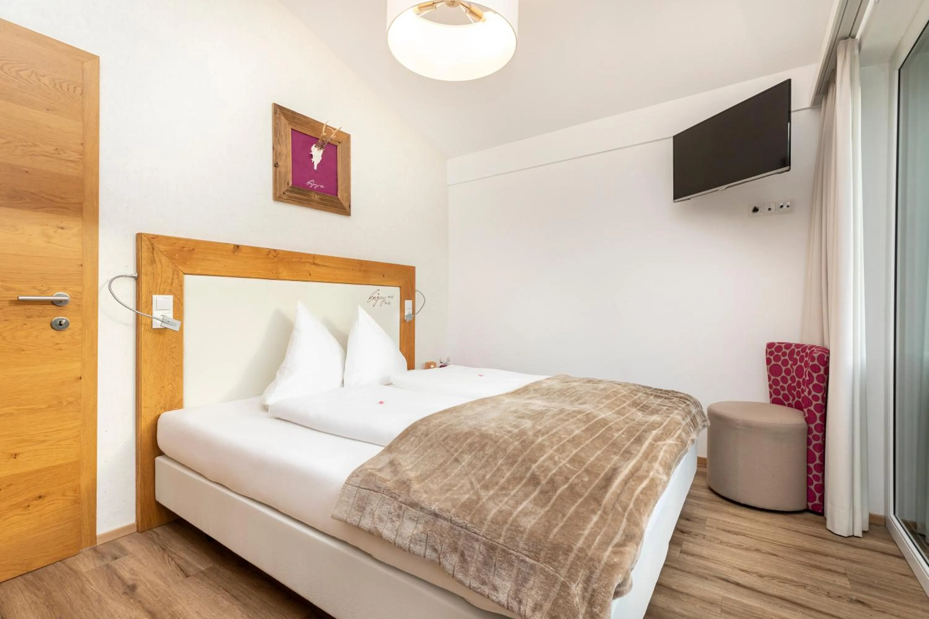 Bed in Enjoy The Alps