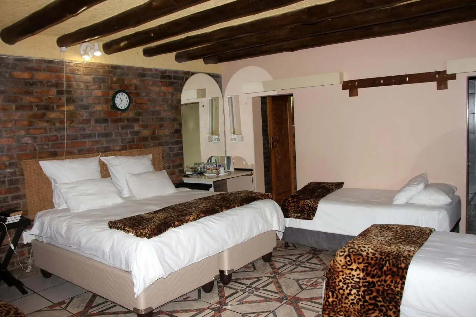 Family Room in Jabula Kruger Safari Lodge Family Room in Jabula Kruger Safari Lodge