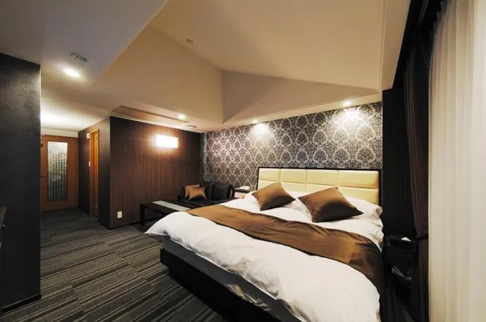 Bed in Hotel Water Gate Nagoya - Love Hotel for couple -