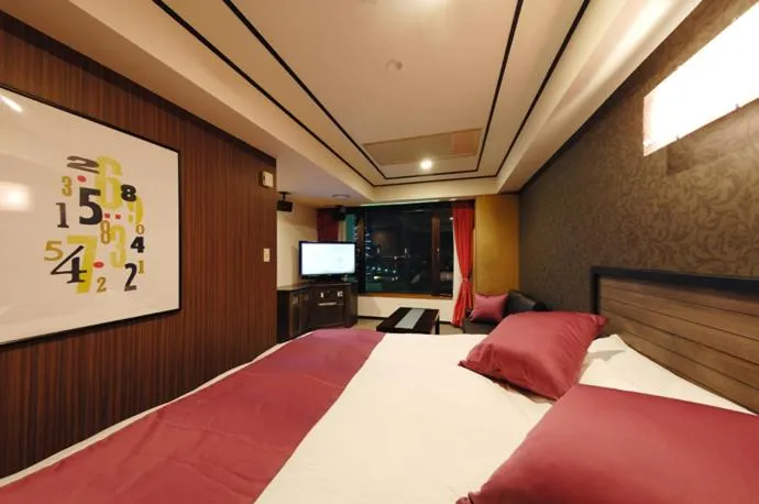 Bed in Hotel Water Gate Nagoya - Love Hotel for couple -