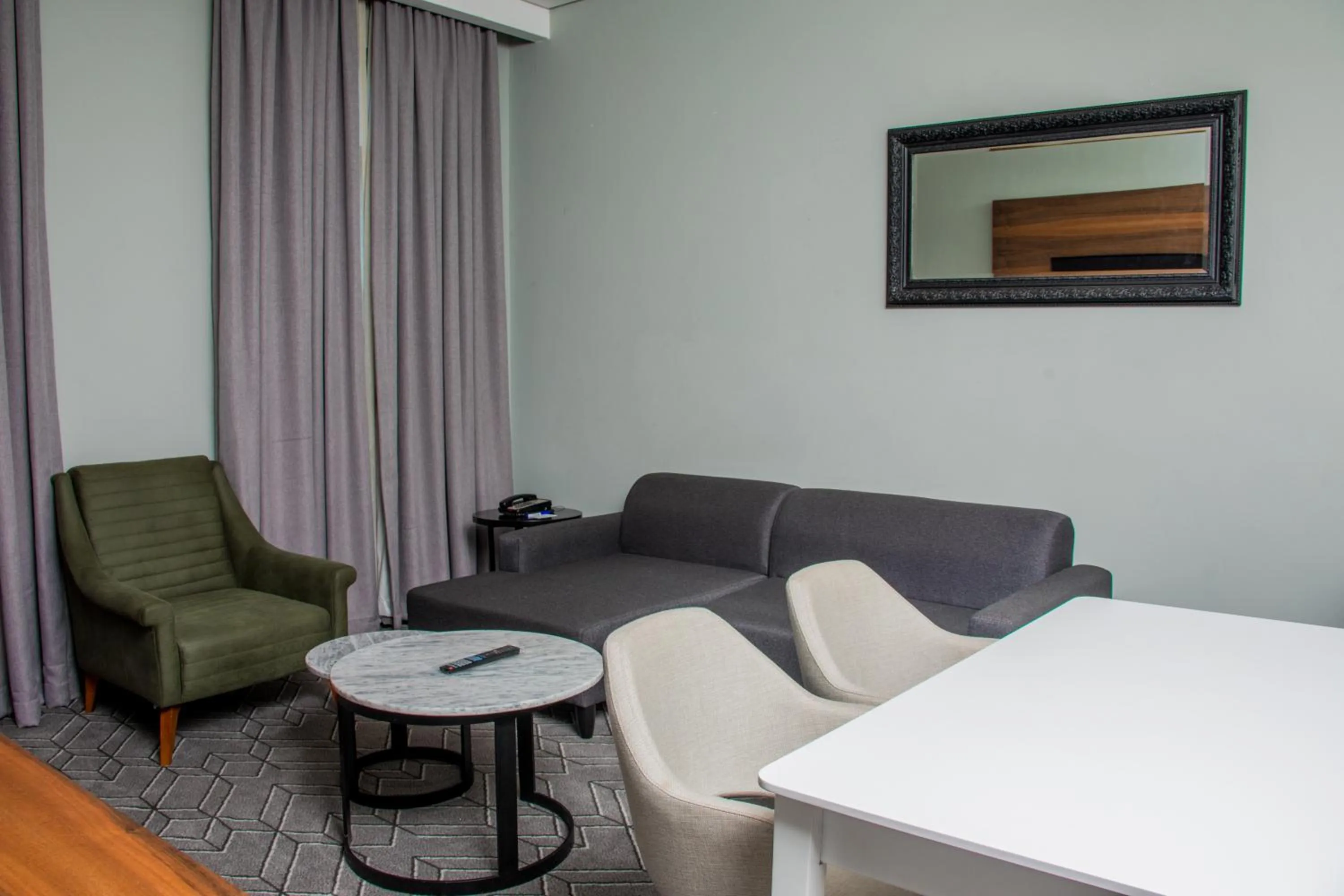 Dining area in Radisson Lagos Ikeja