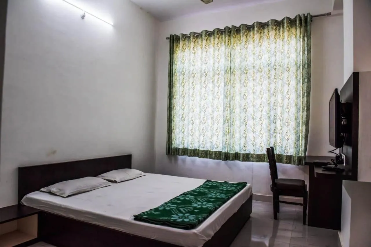 Bedroom in Hotel Shivam